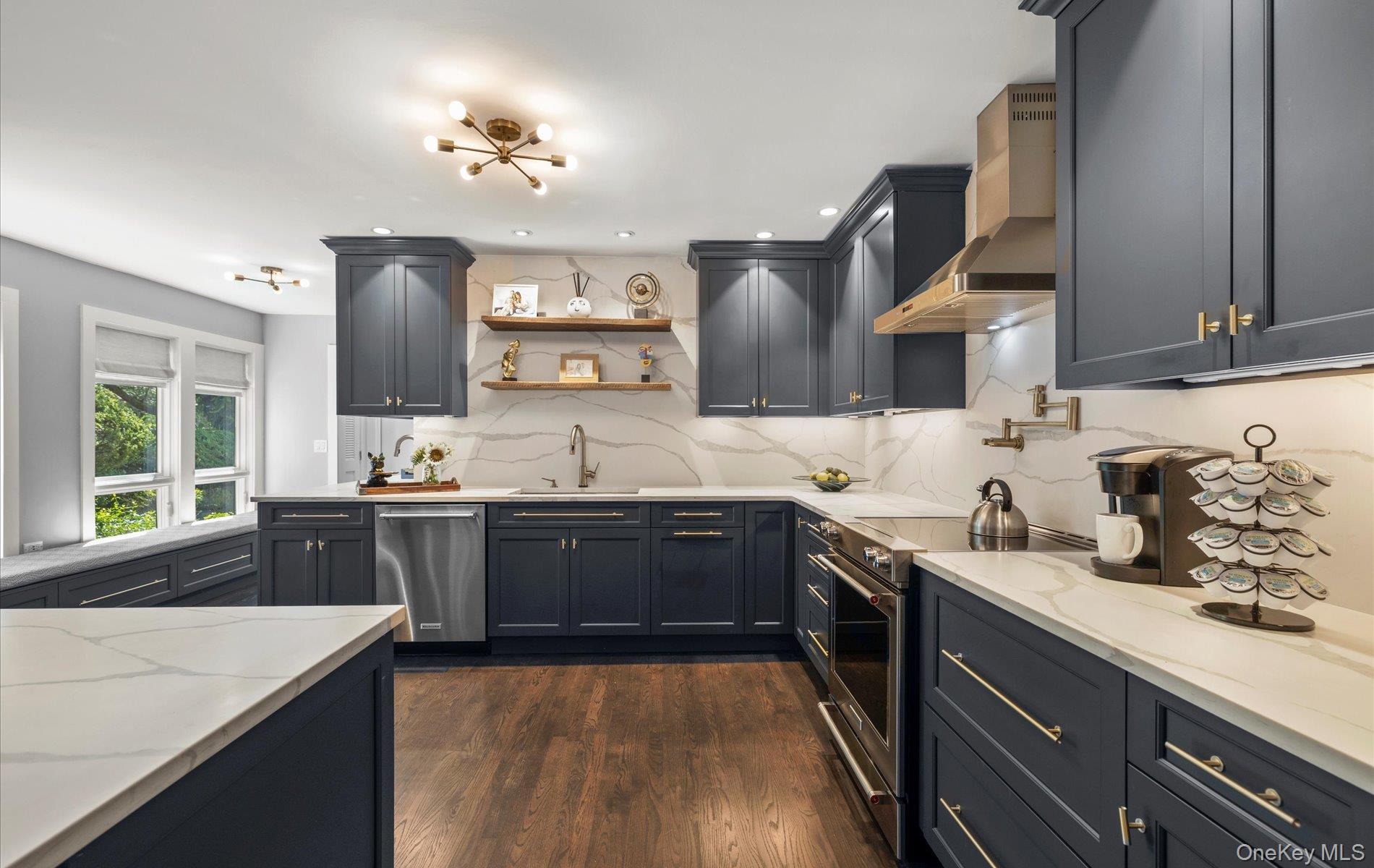 Condo Carriage House  Nassau County, NY 11753, MLS-903016-14