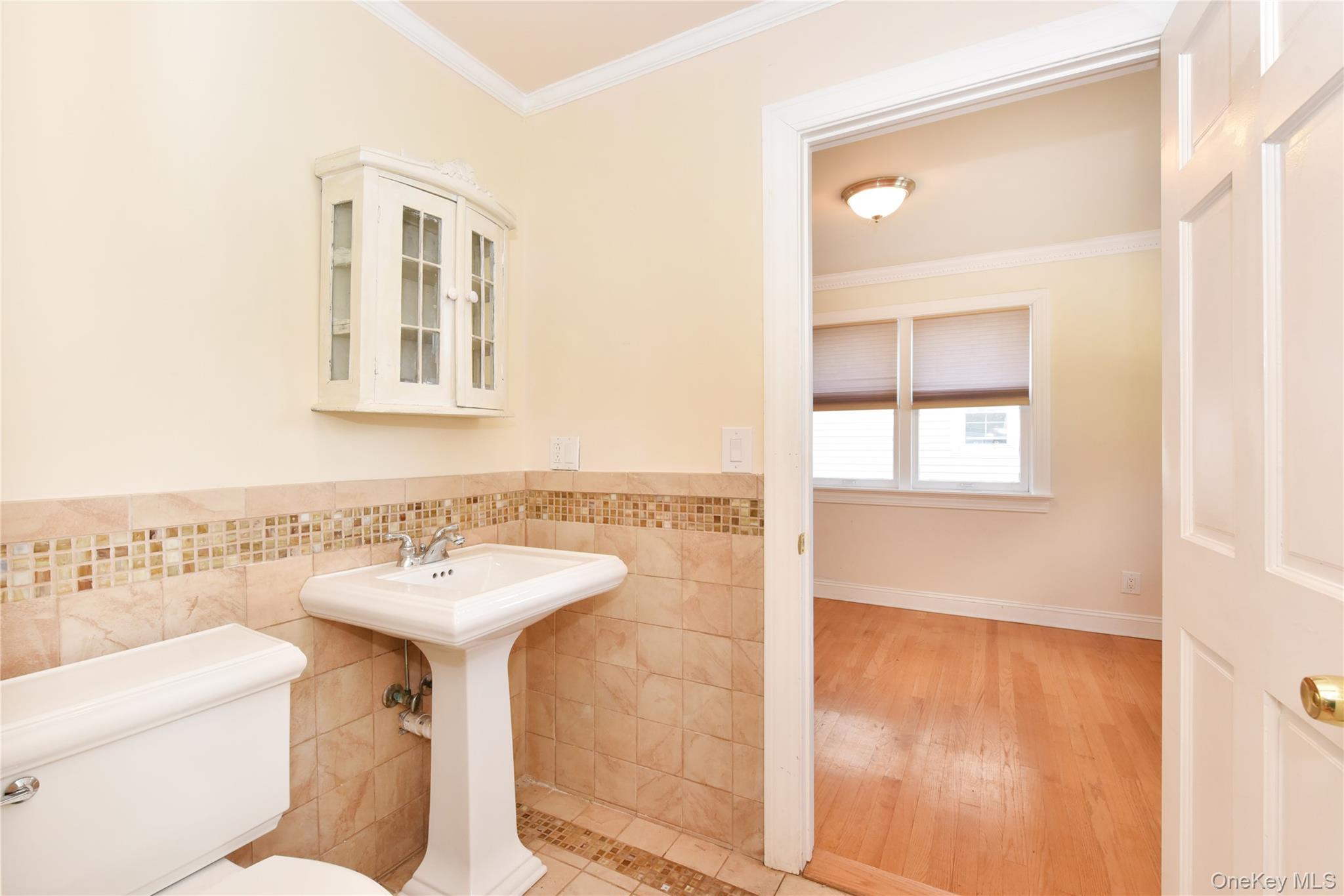 Single Family Baldwin  Nassau County, NY 11550, MLS-903019-16