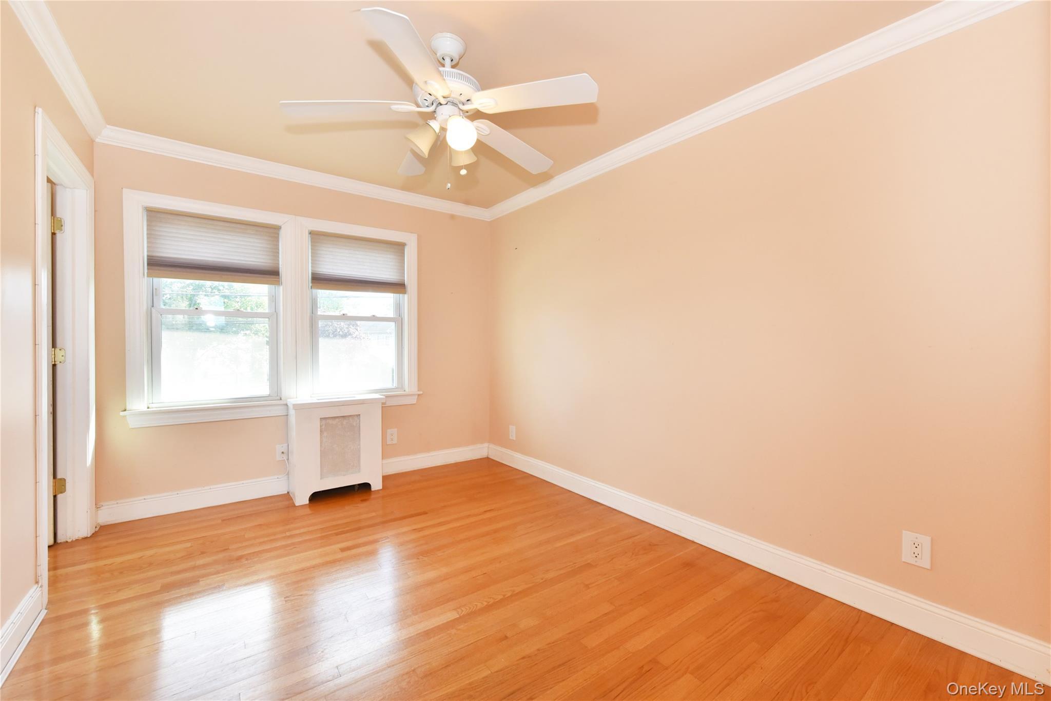 Single Family Baldwin  Nassau County, NY 11550, MLS-903019-21