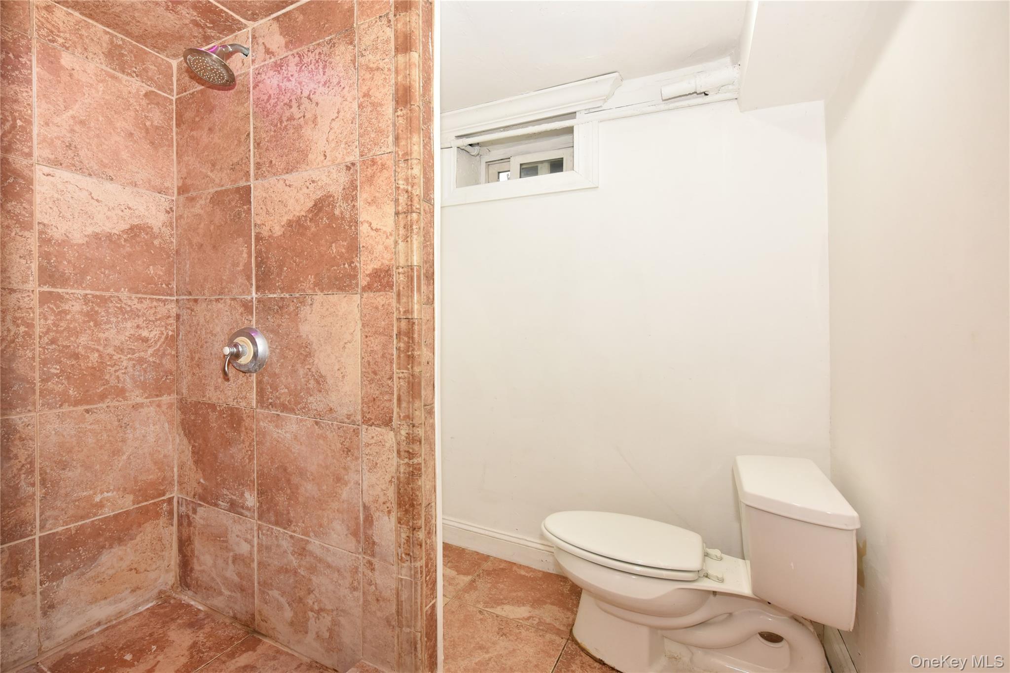 Single Family Baldwin  Nassau County, NY 11550, MLS-903019-30