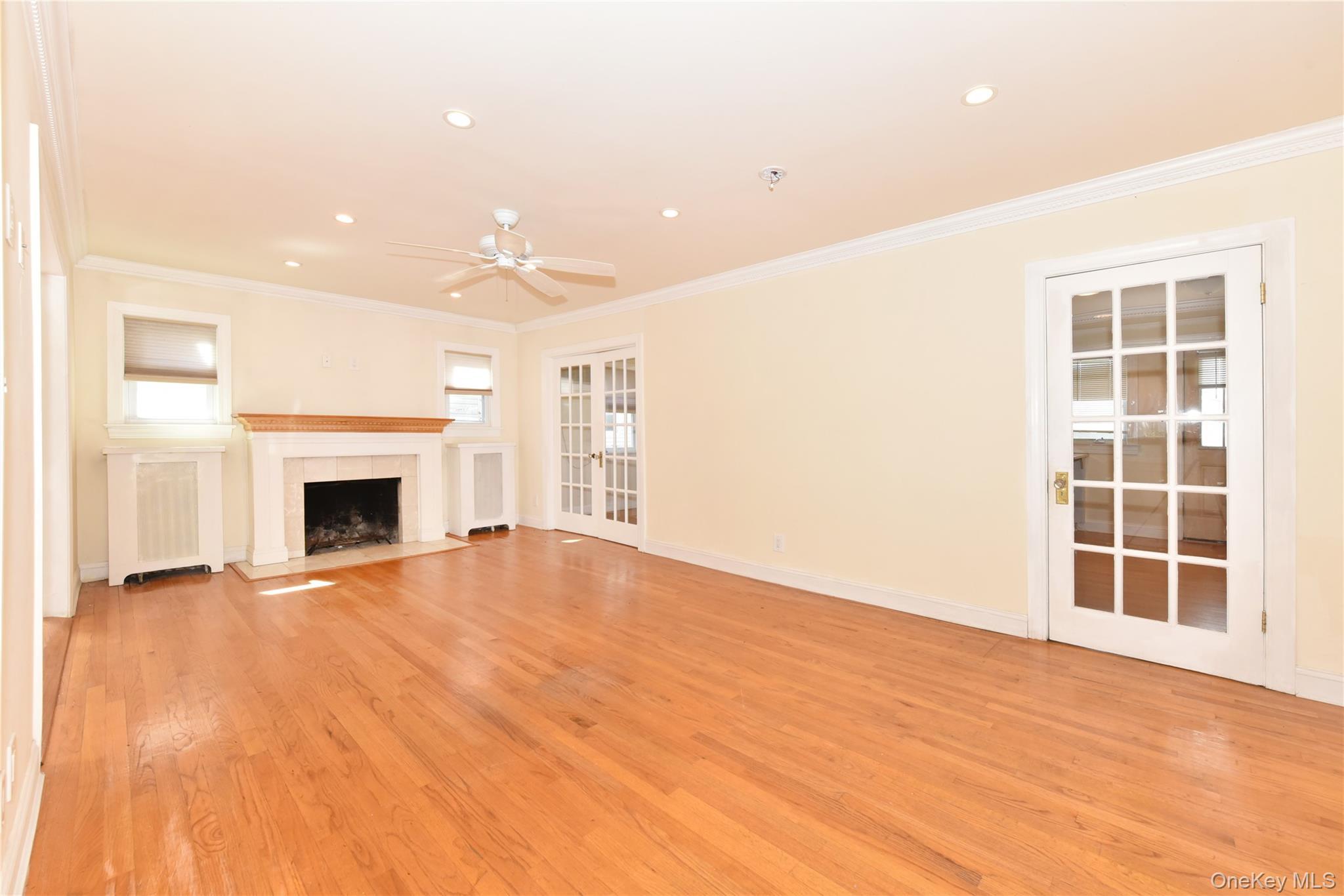 Single Family Baldwin  Nassau County, NY 11550, MLS-903019-4