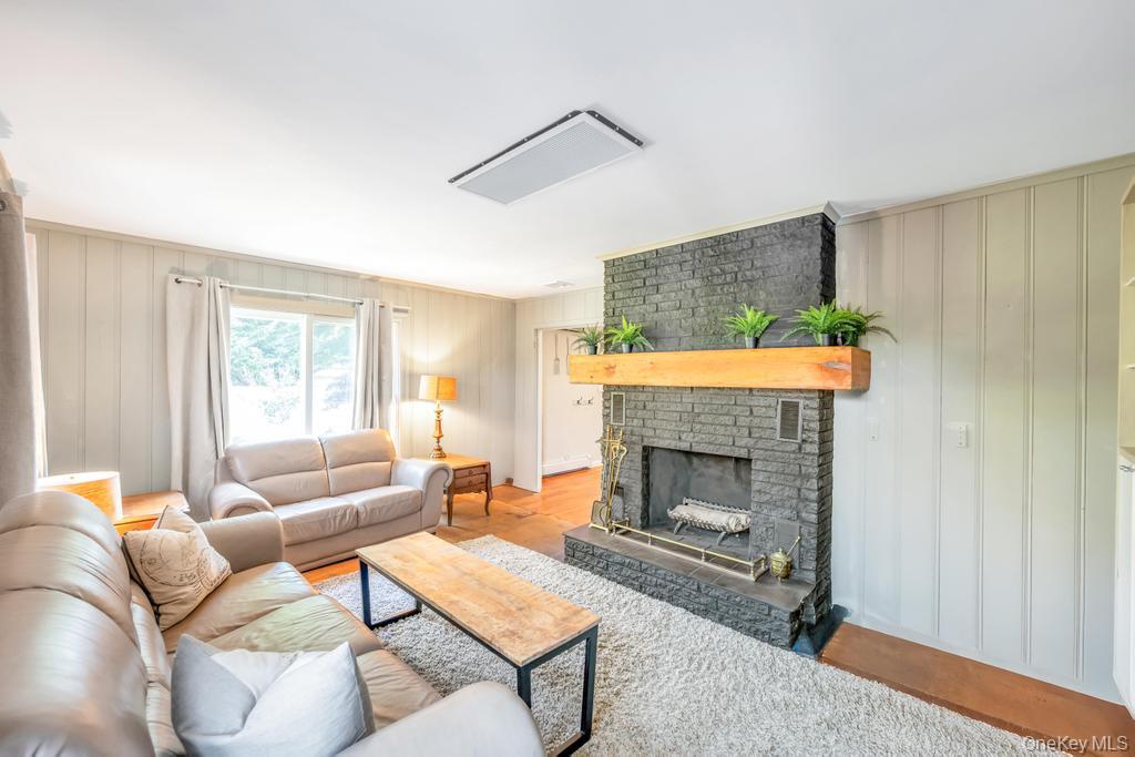 Single Family Mill  Suffolk County, NY 11977, MLS-903030-13