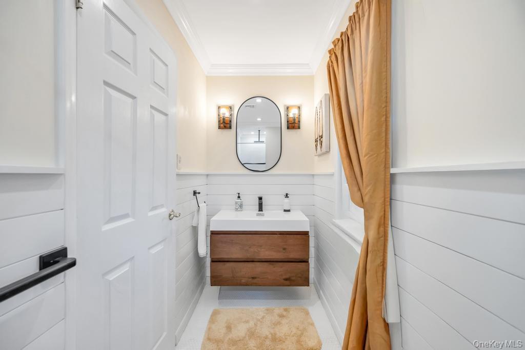 Single Family Mill  Suffolk County, NY 11977, MLS-903030-25