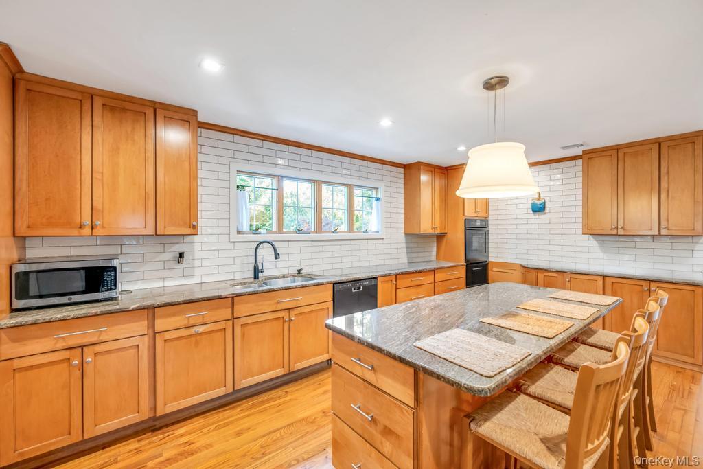 Single Family Mill  Suffolk County, NY 11977, MLS-903030-6