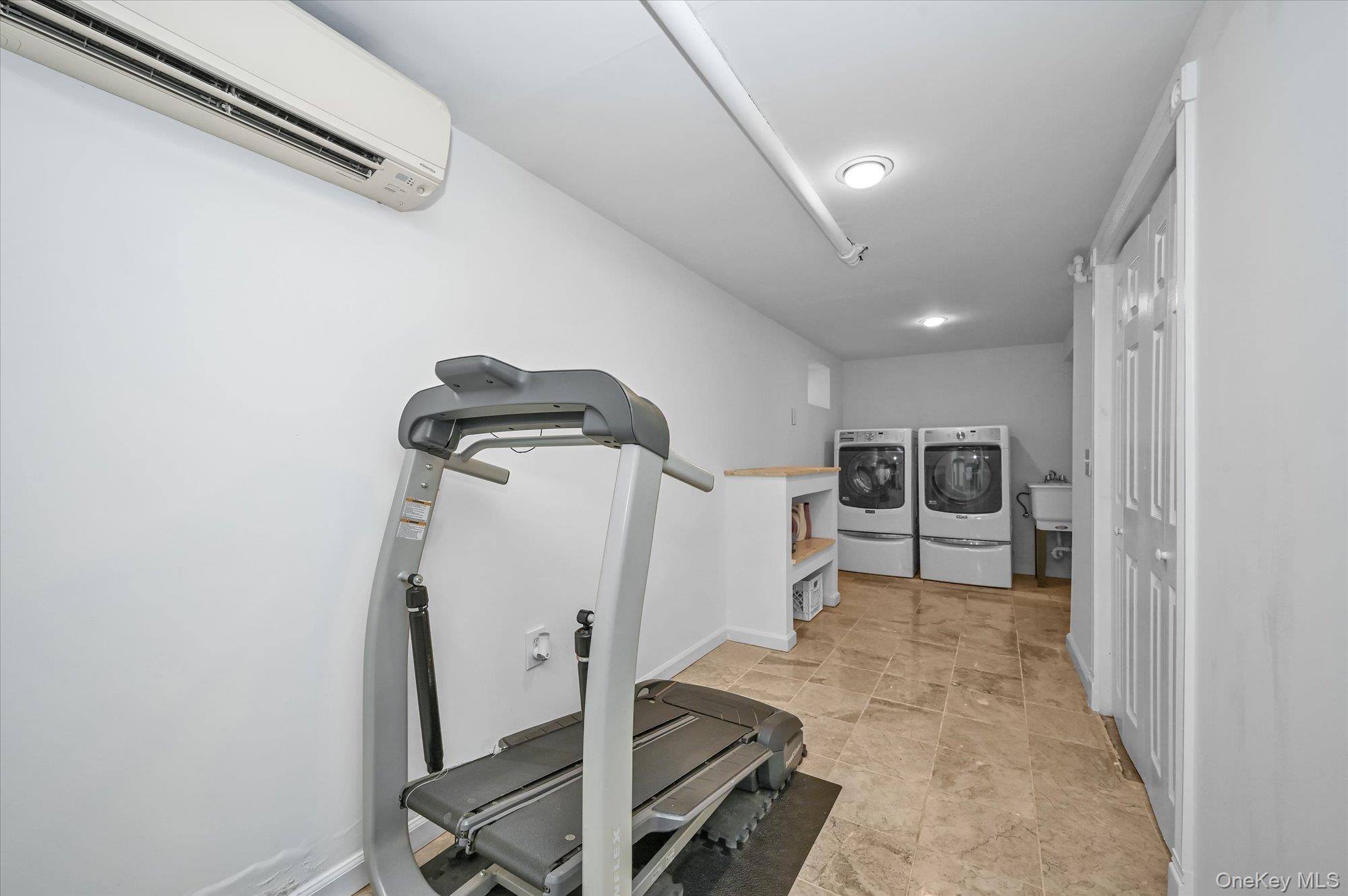 Single Family Edmore Queens, NY 11428, MLS-903055-18