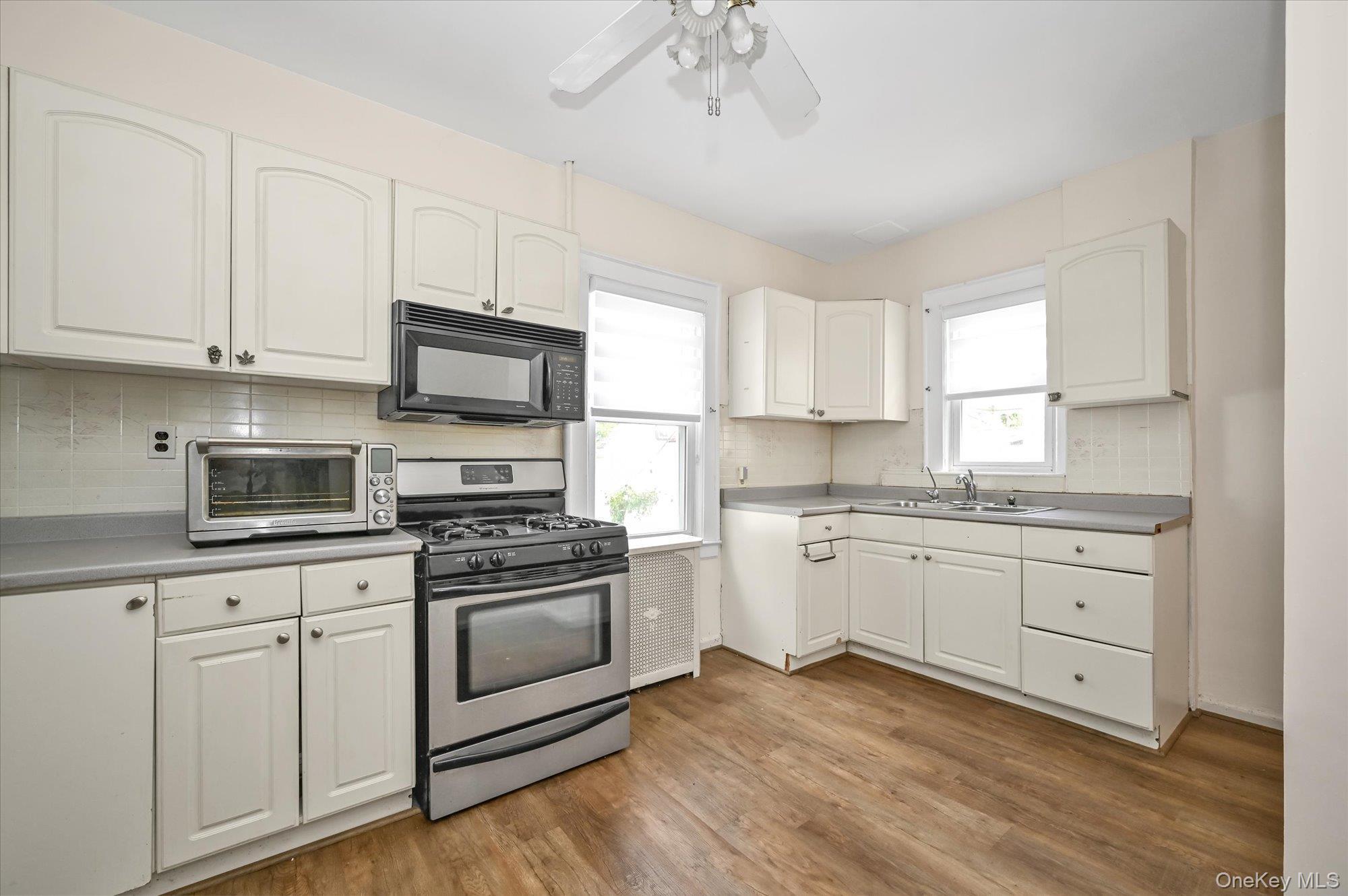 Single Family Edmore Queens, NY 11428, MLS-903055-8