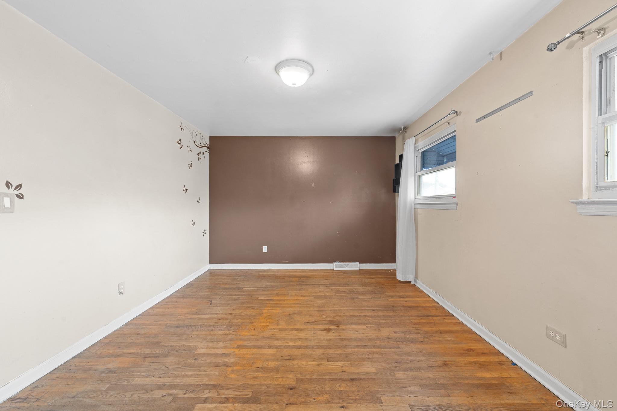 Single Family Stephens  Bronx, NY 10473, MLS-903075-11
