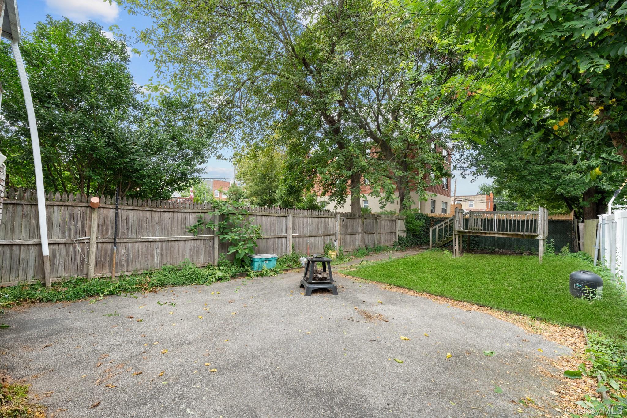 Single Family Stephens  Bronx, NY 10473, MLS-903075-22