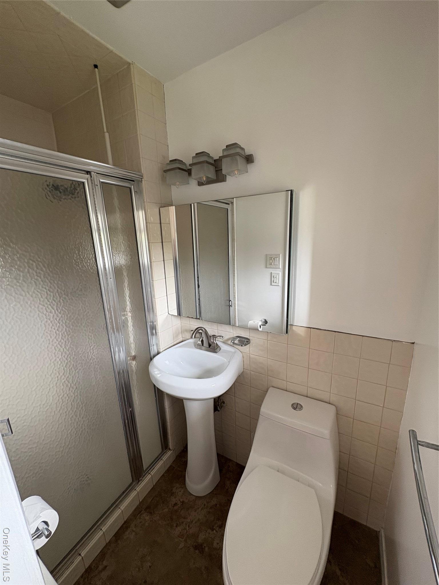 Single Family Morris  Nassau County, NY 11791, MLS-903106-18