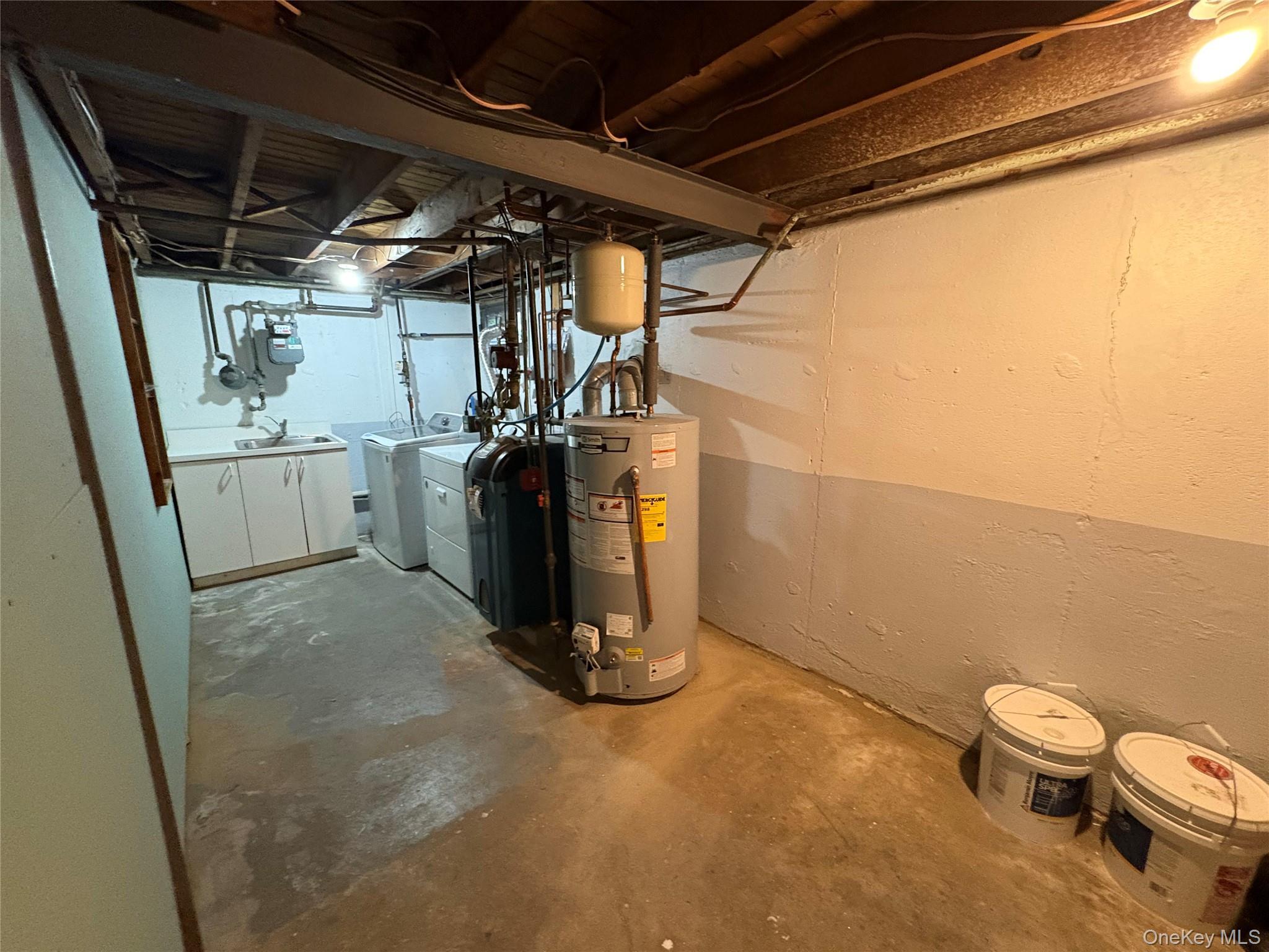 Single Family Morris  Nassau County, NY 11791, MLS-903106-20