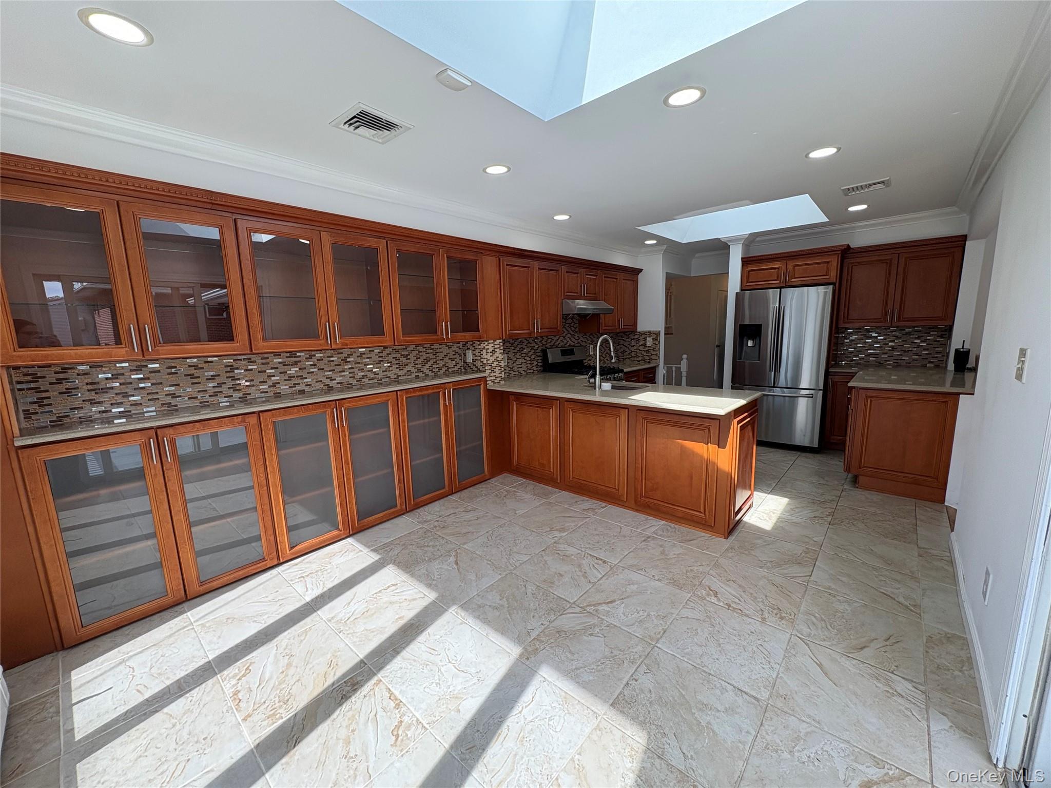 Single Family Morris  Nassau County, NY 11791, MLS-903106-9