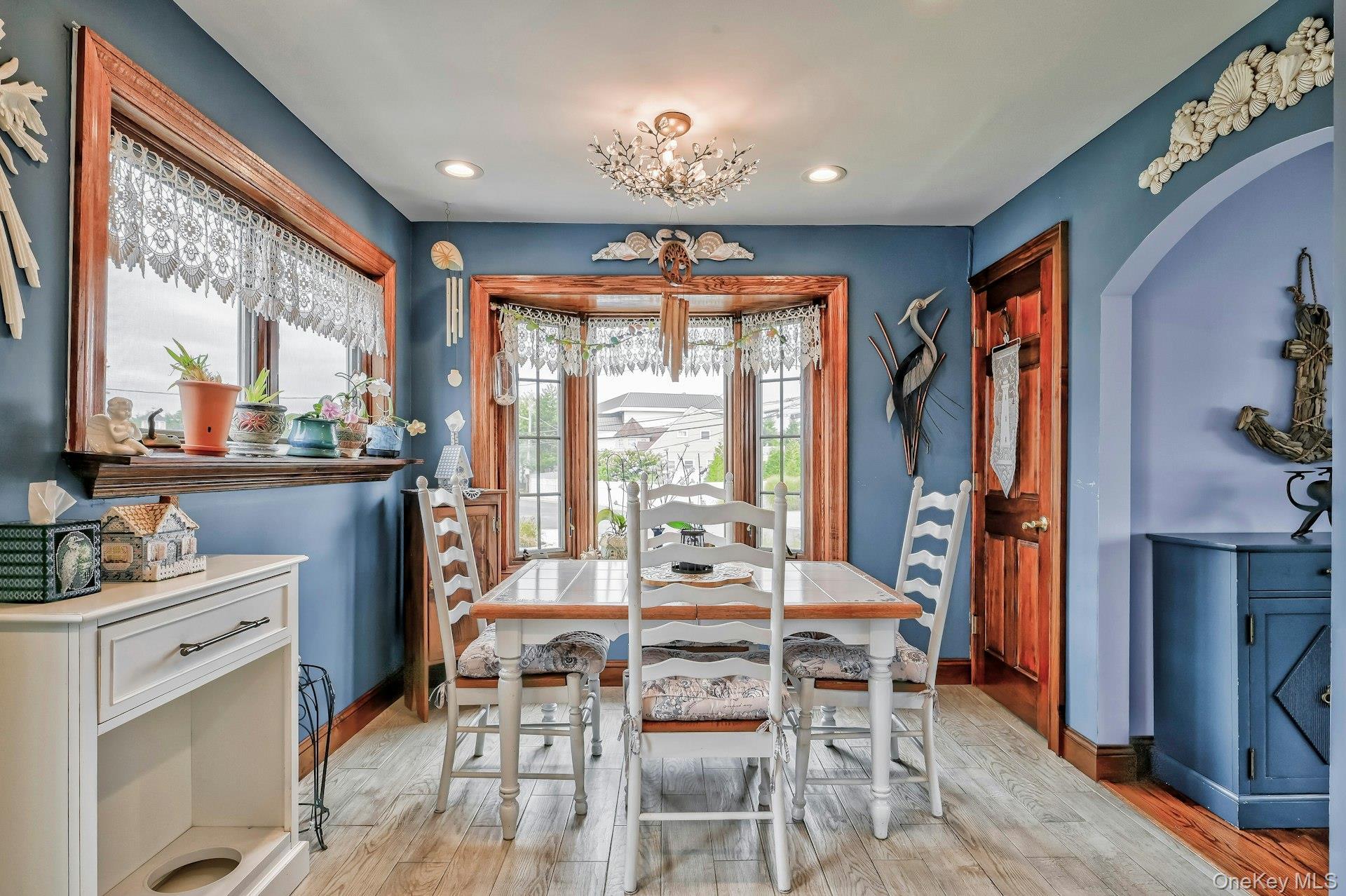 Single Family Bayview Suffolk County, NY 11757, MLS-903113-16