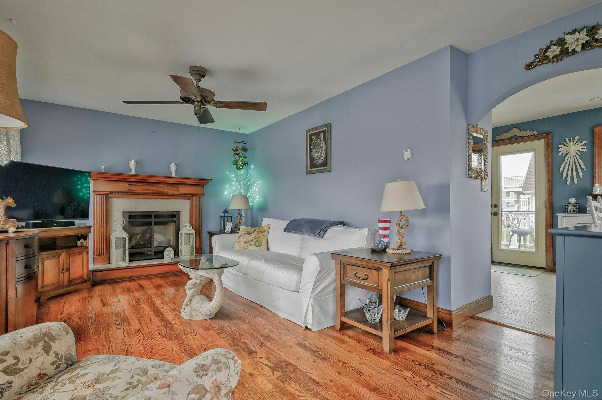 Single Family Bayview Suffolk County, NY 11757, MLS-903113-18