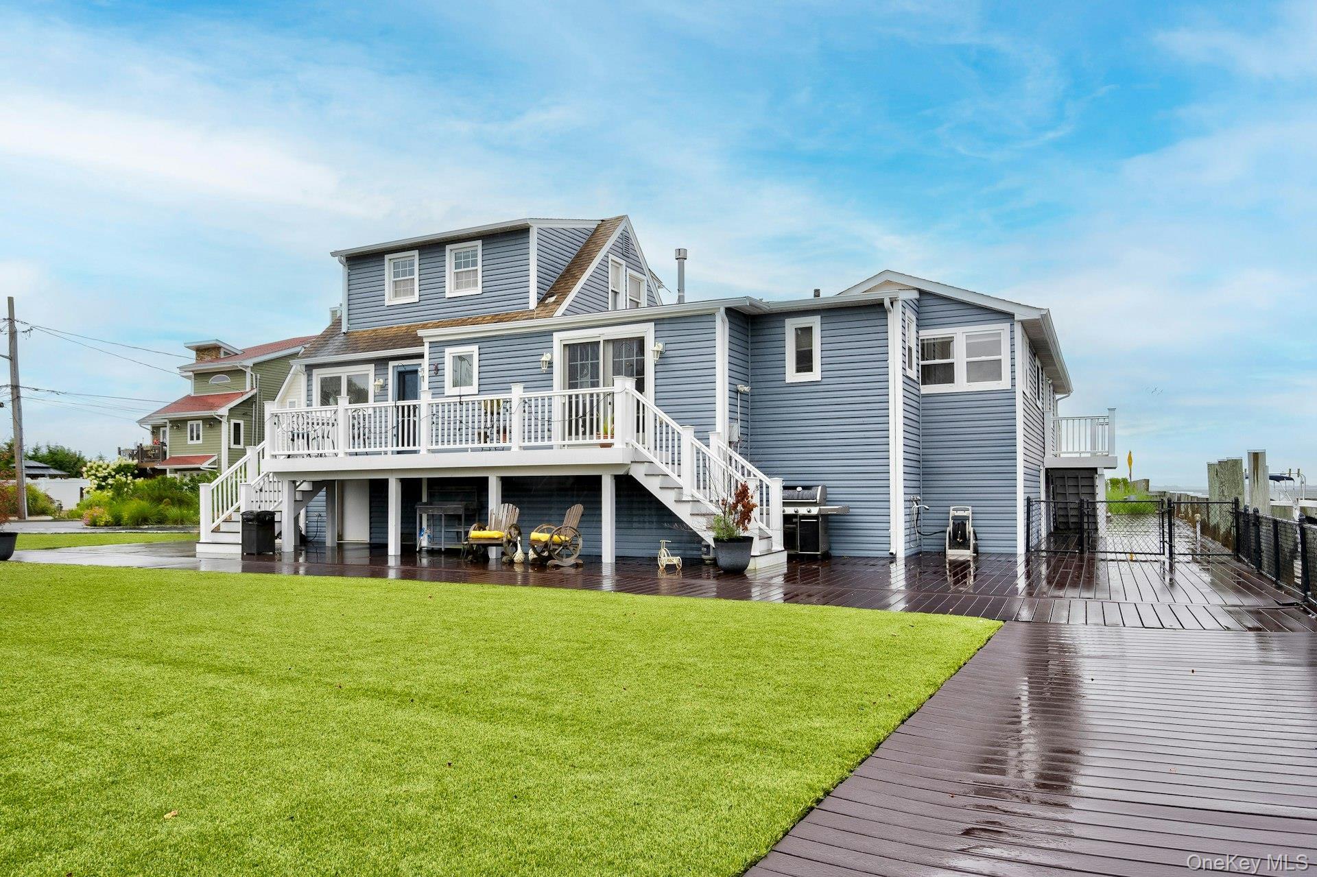 Single Family Bayview Suffolk County, NY 11757, MLS-903113-39