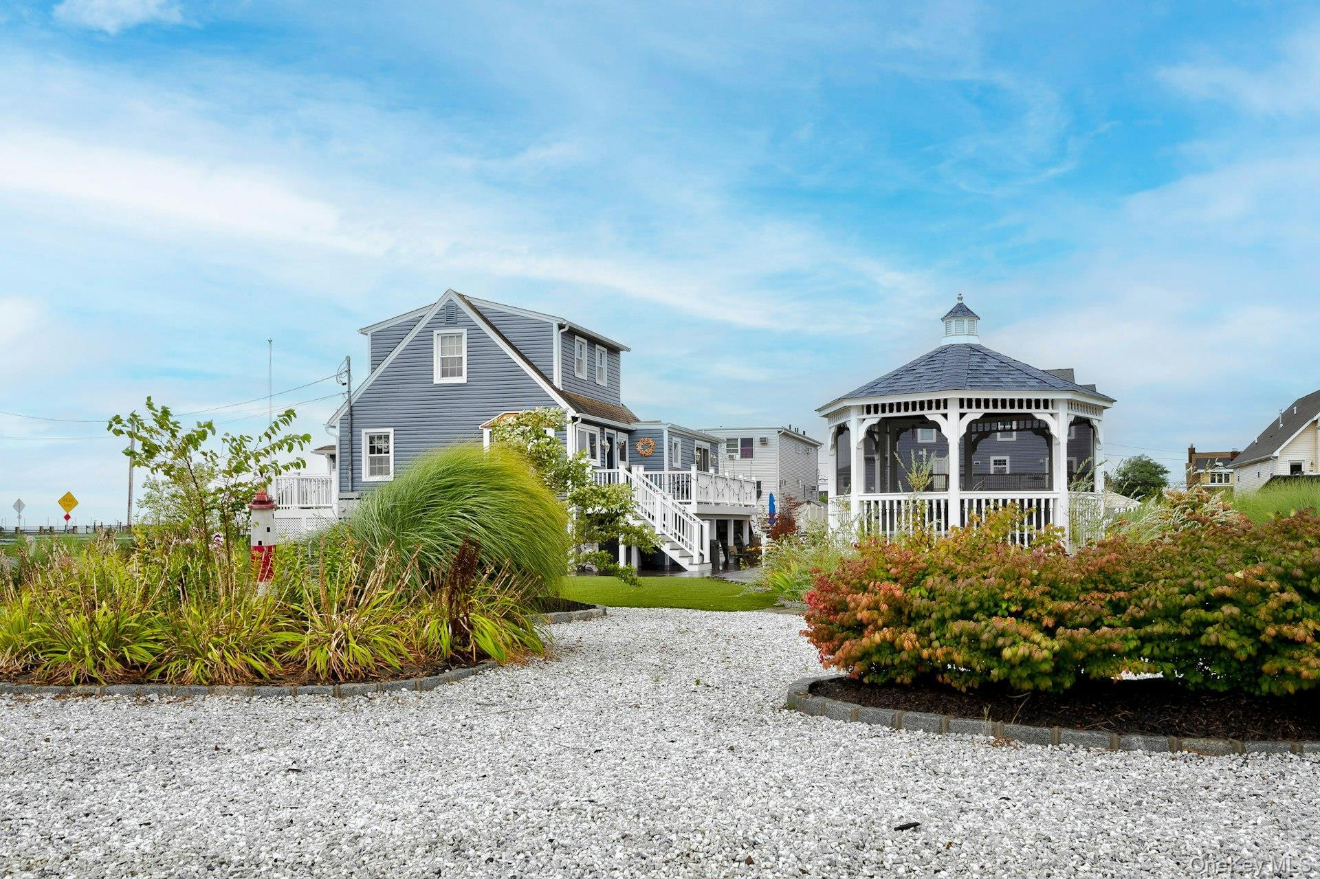 Single Family Bayview Suffolk County, NY 11757, MLS-903113-42