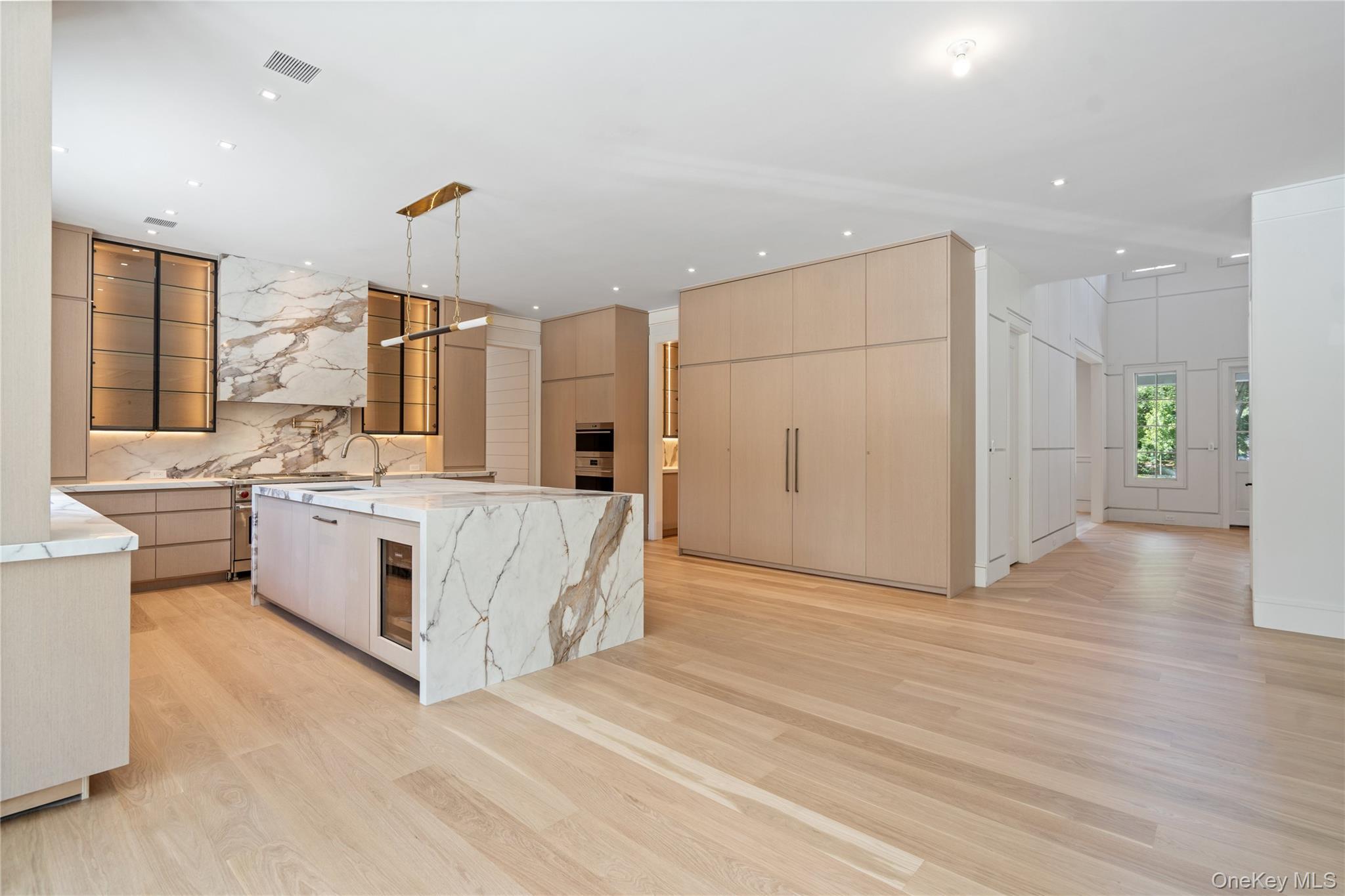 Single Family Dogwood Nassau County, NY 11545, MLS-903116-20