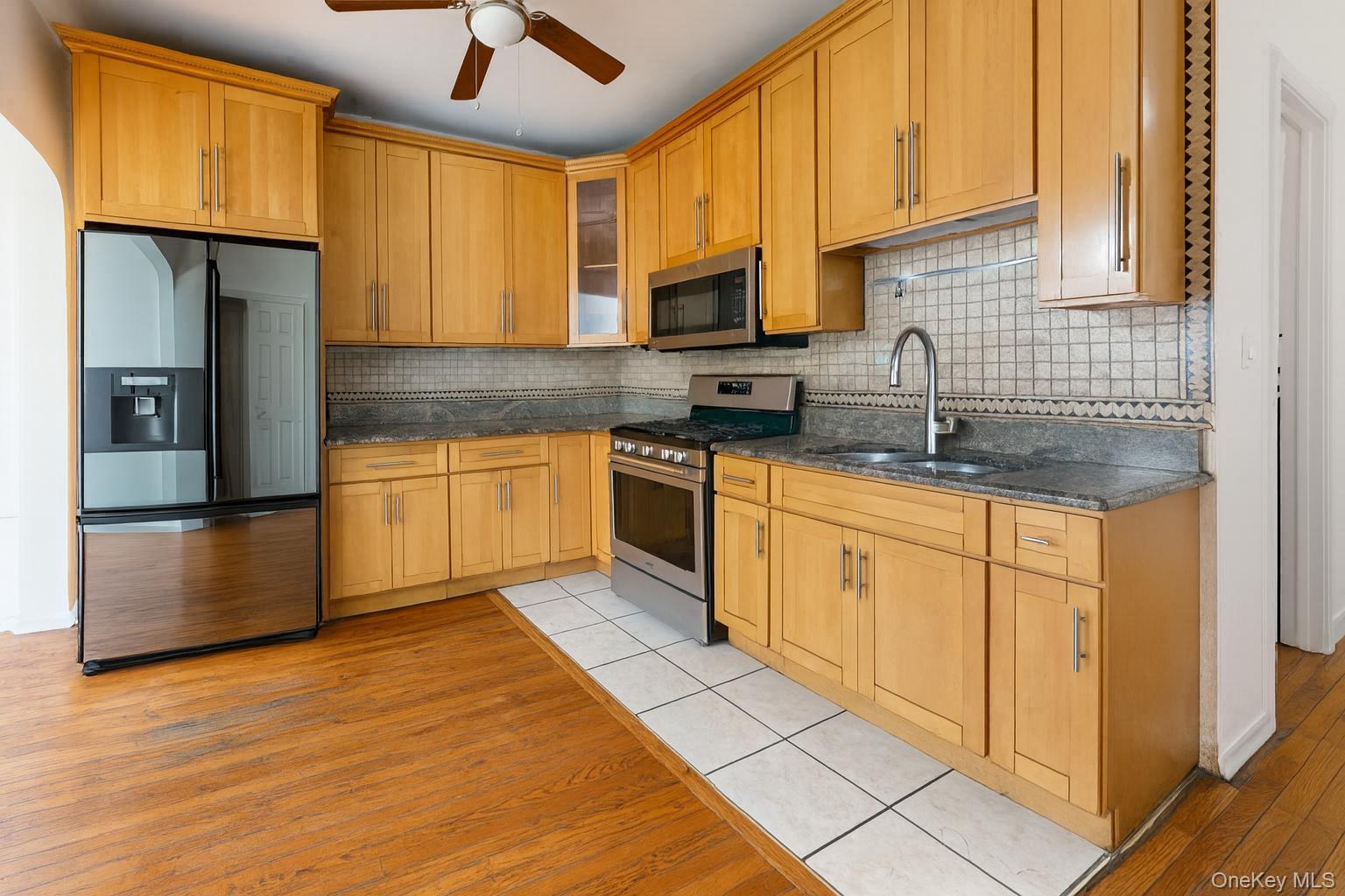 Single Family Lakewood  Queens, NY 11435, MLS-903119-2