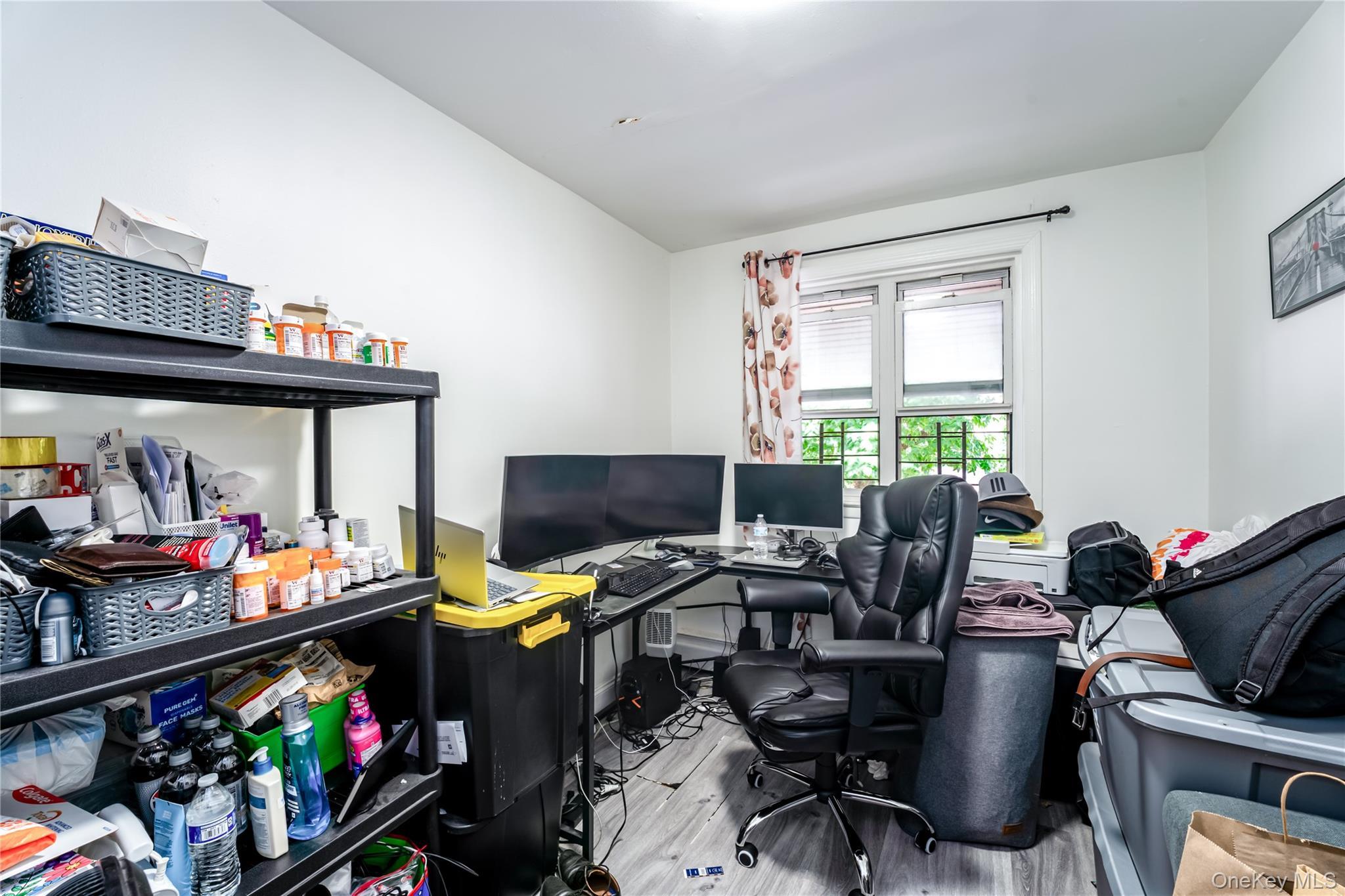 Single Family Pugsley  Bronx, NY 10472, MLS-903127-10