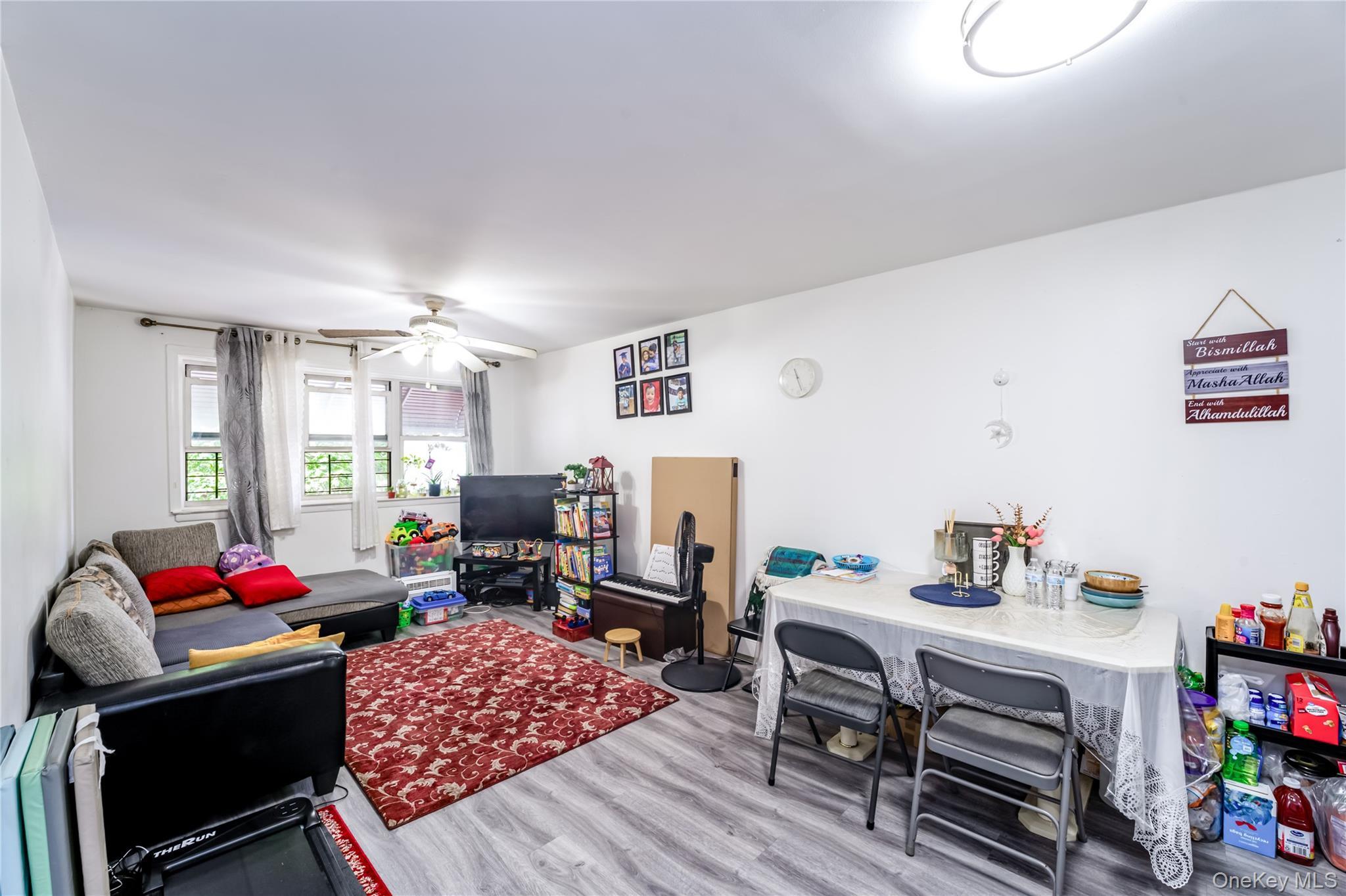 Single Family Pugsley  Bronx, NY 10472, MLS-903127-4