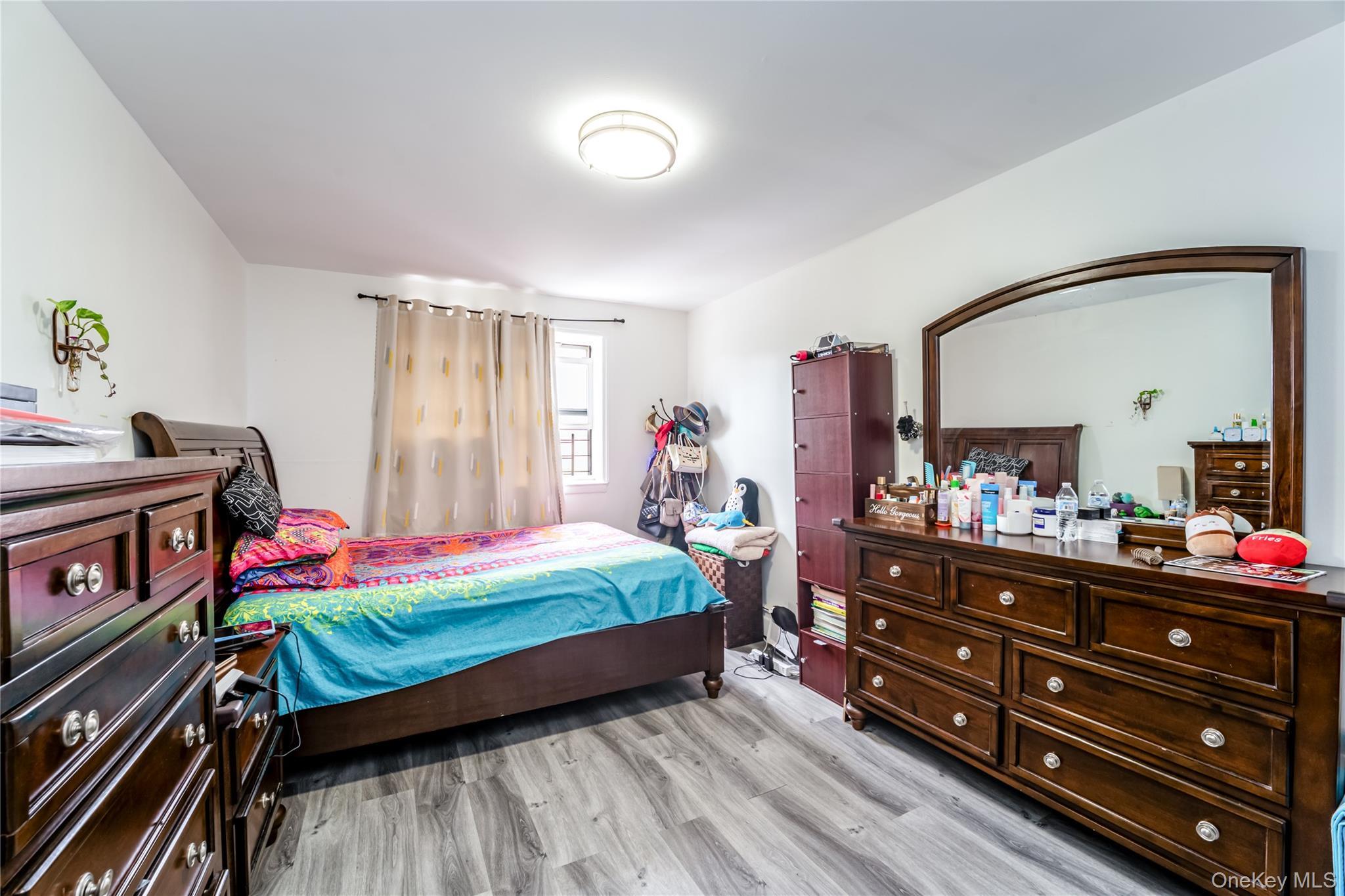 Single Family Pugsley  Bronx, NY 10472, MLS-903127-8