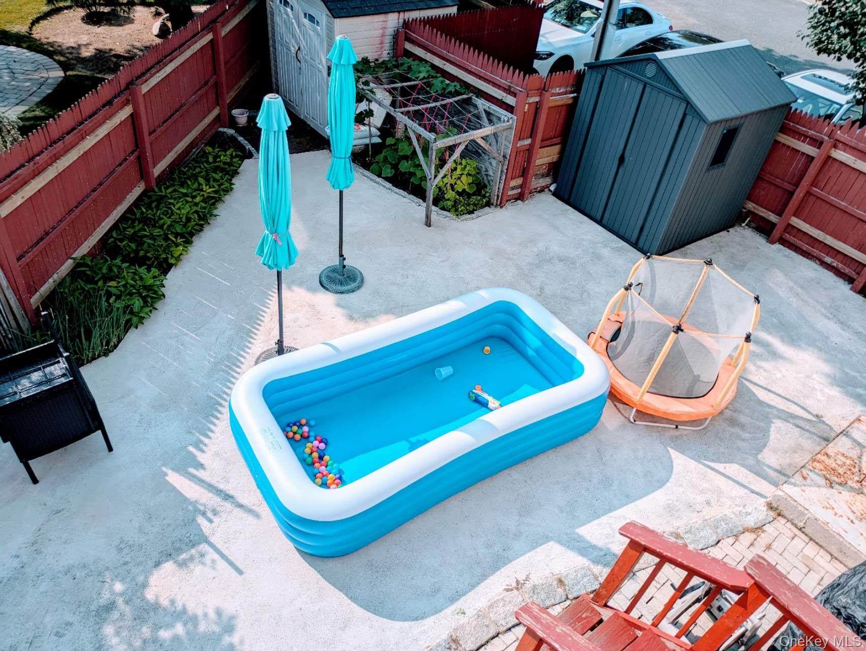 Single Family Mallard Staten Island, NY 10309, MLS-903155-9