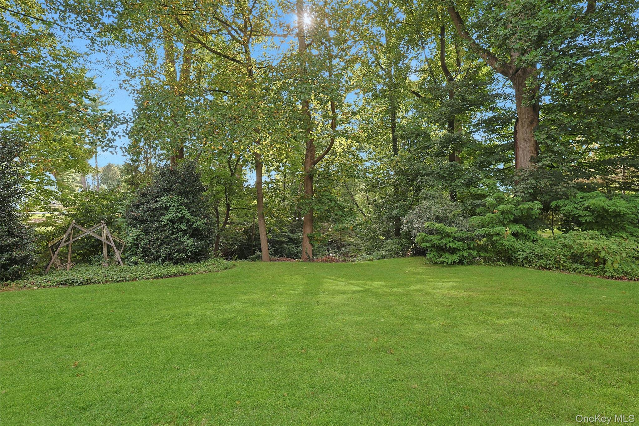 Single Family Creighton  Westchester County, NY 10510, MLS-903177-23