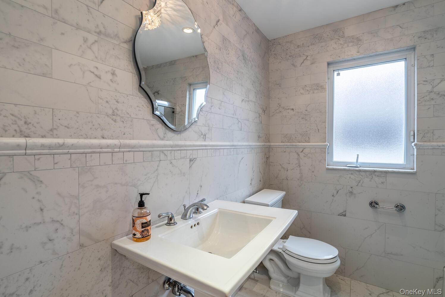 Single Family 11th Queens, NY 11357, MLS-903193-17