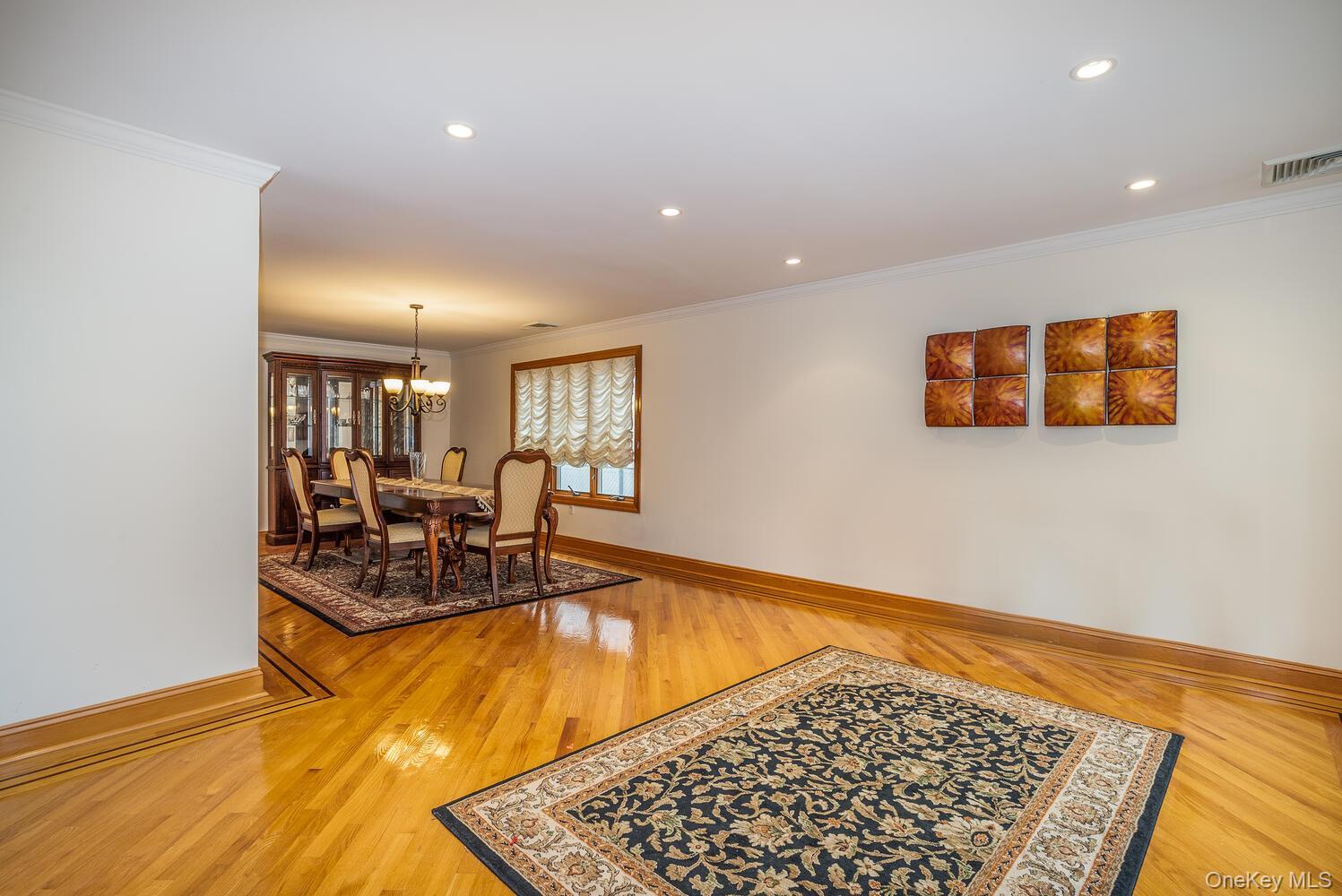 Single Family 11th Queens, NY 11357, MLS-903193-7