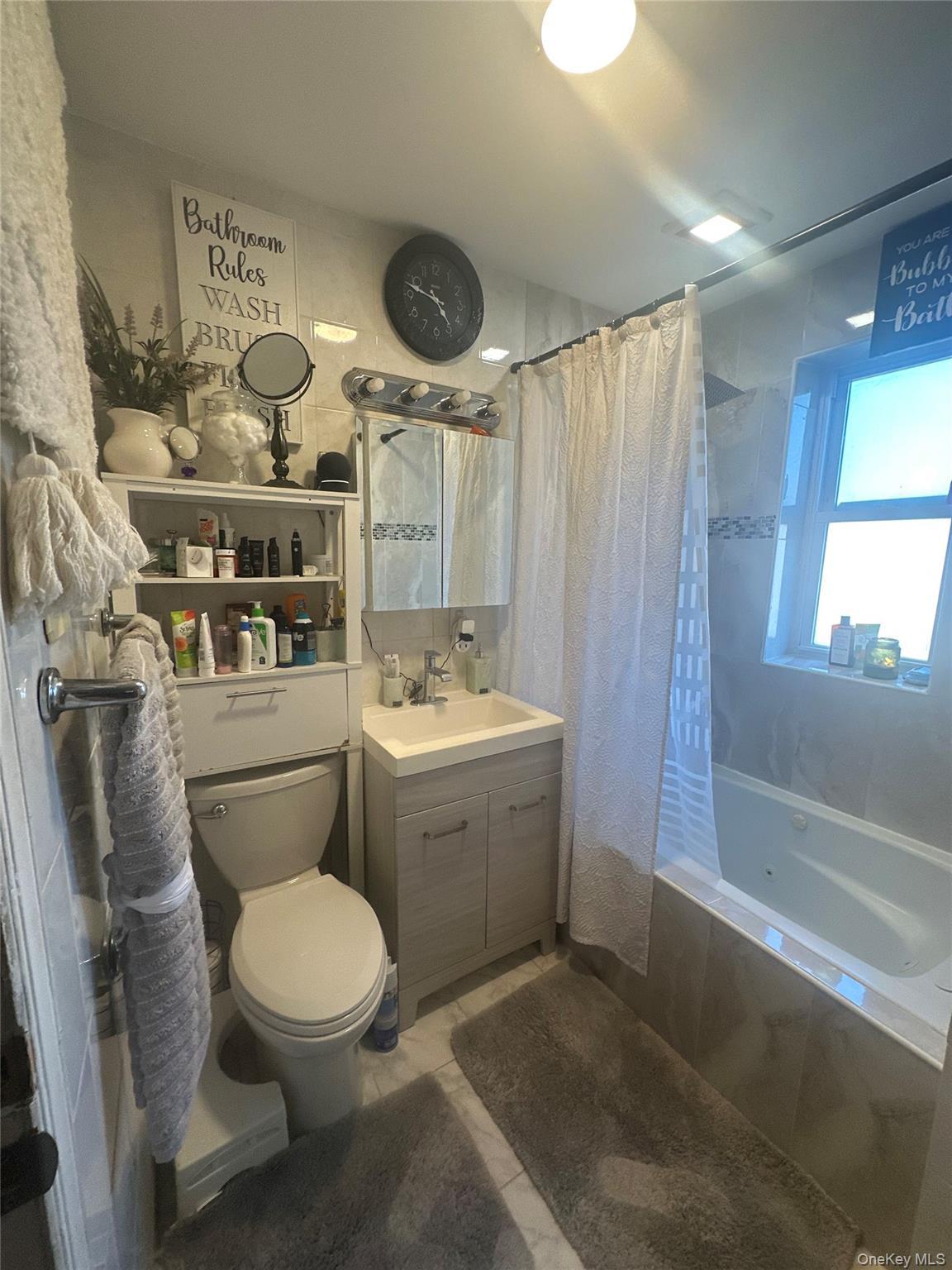 Single Family 203 Street Queens, NY 11412, MLS-903205-18