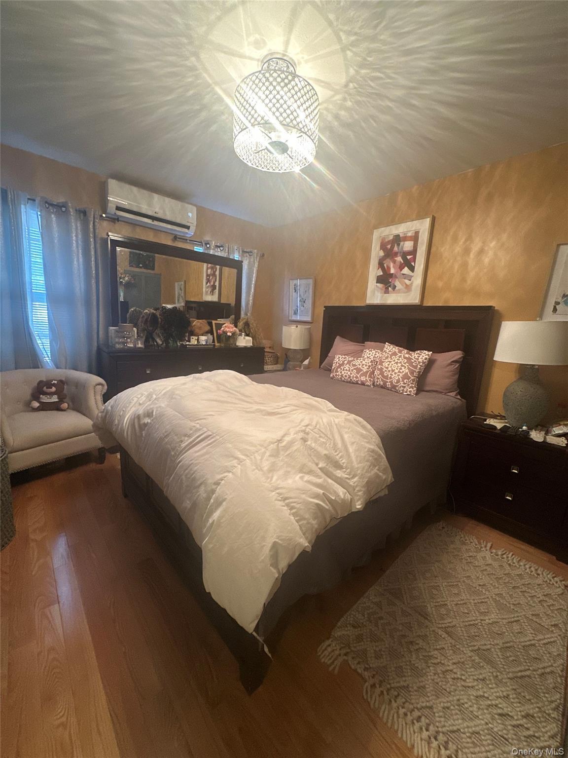 Single Family 203 Street Queens, NY 11412, MLS-903205-24