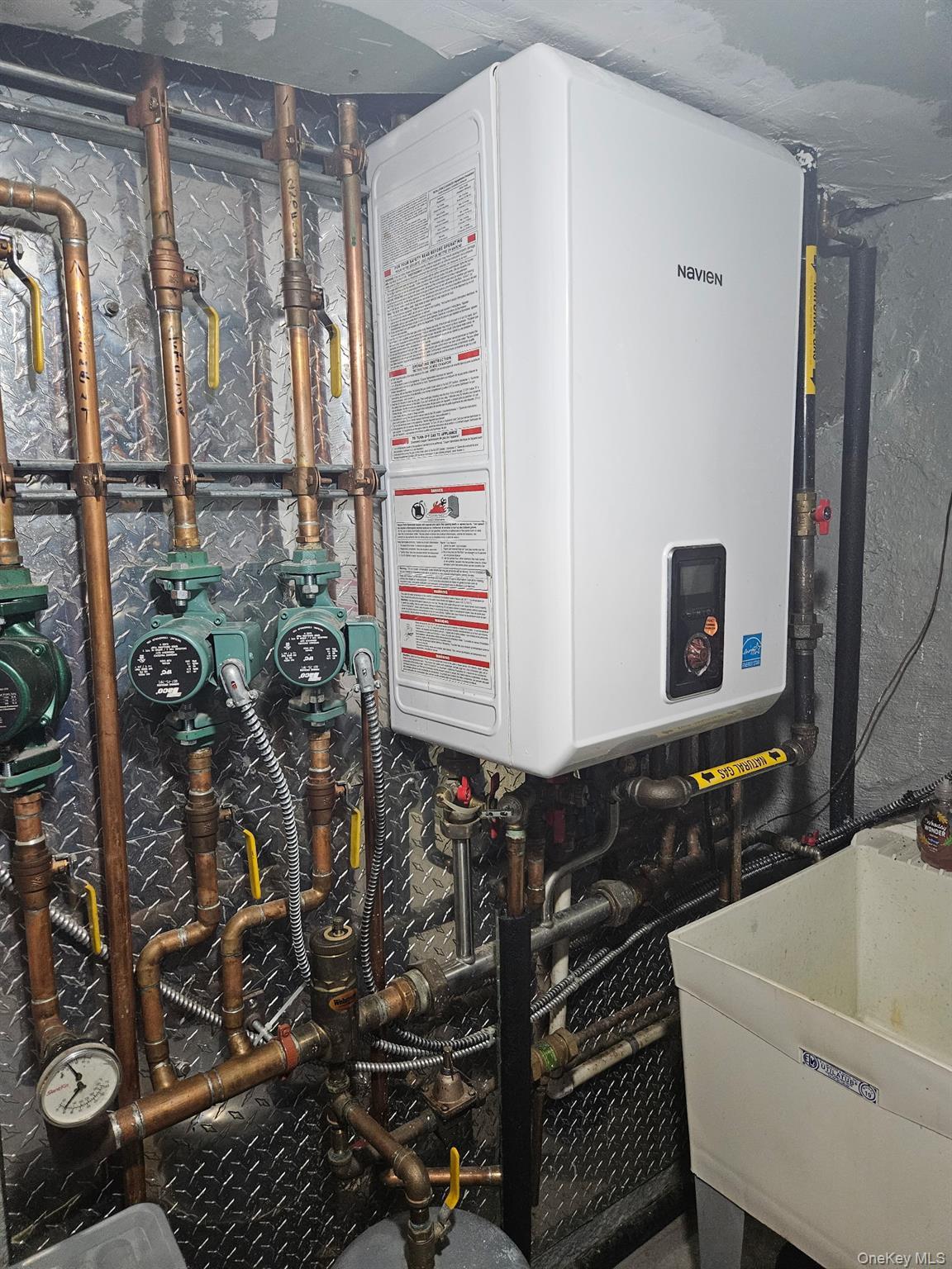 Single Family 203 Street Queens, NY 11412, MLS-903205-31