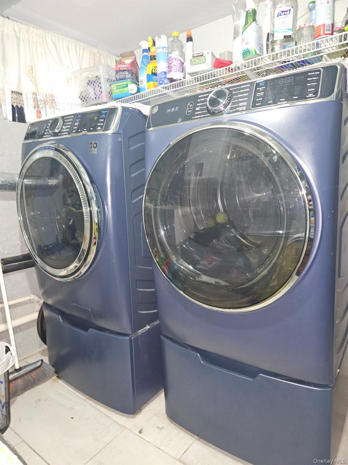 Single Family 203 Street Queens, NY 11412, MLS-903205-32