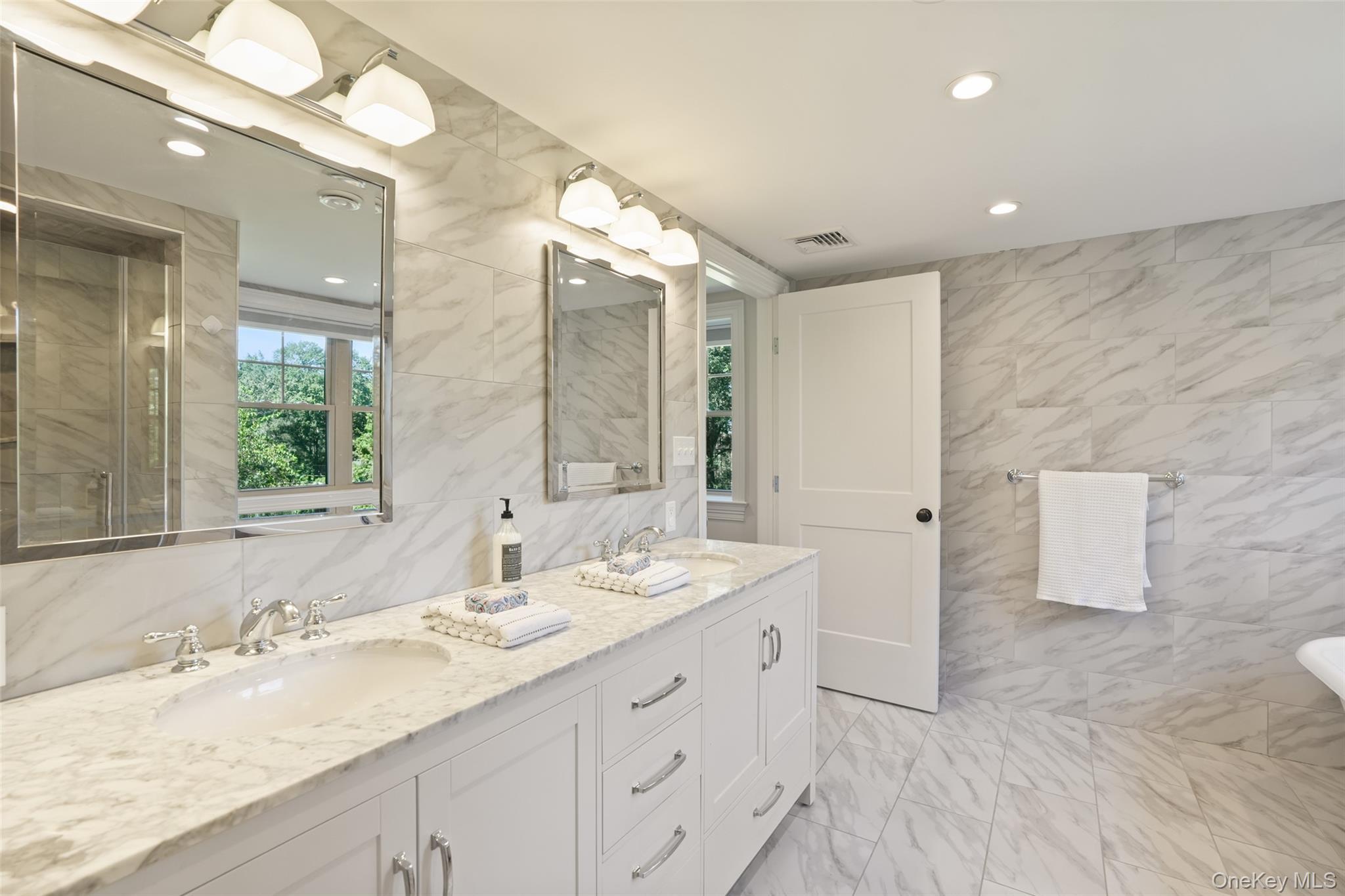 Single Family Oregon  Westchester County, NY 10549, MLS-903207-16