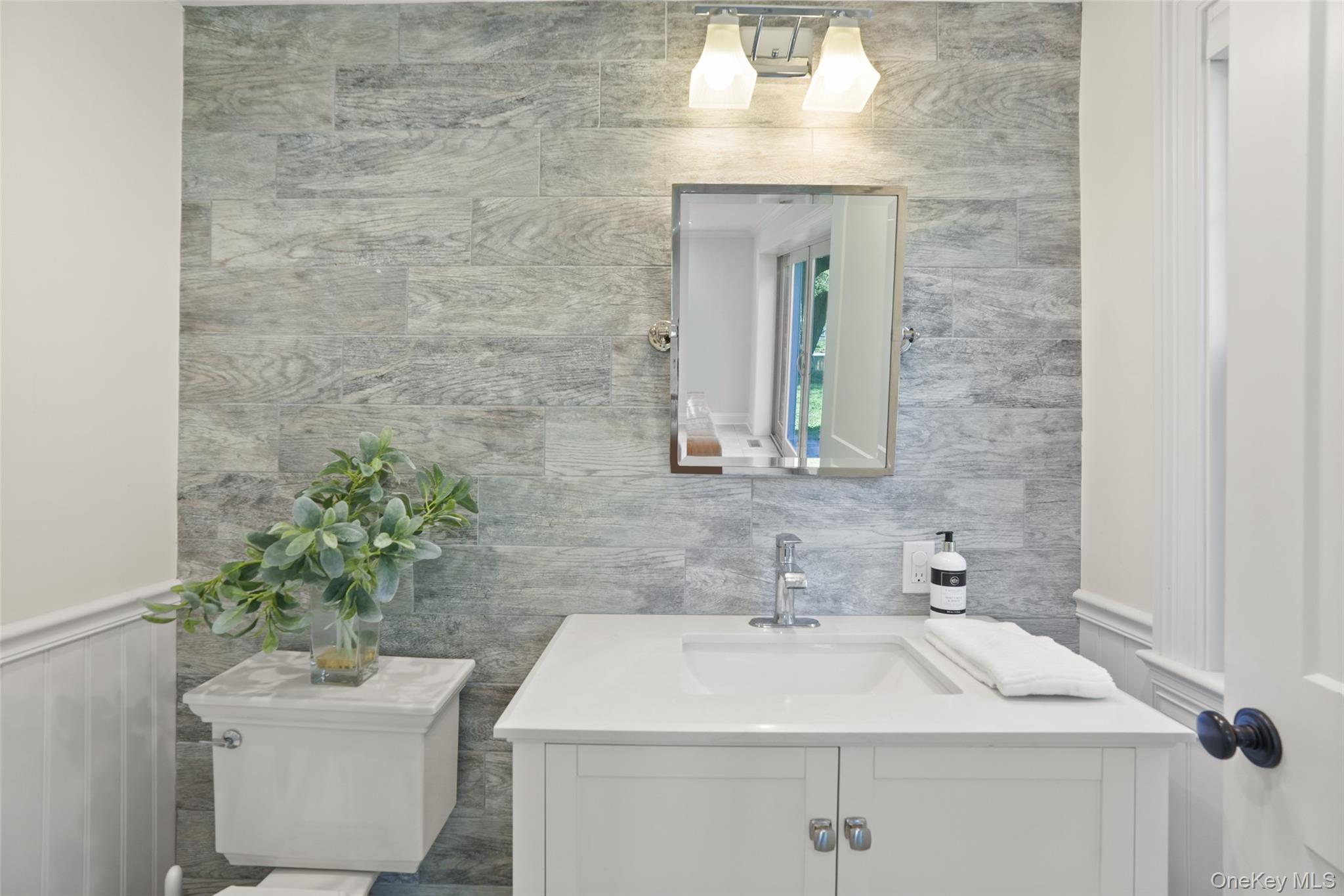 Single Family Oregon  Westchester County, NY 10549, MLS-903207-25