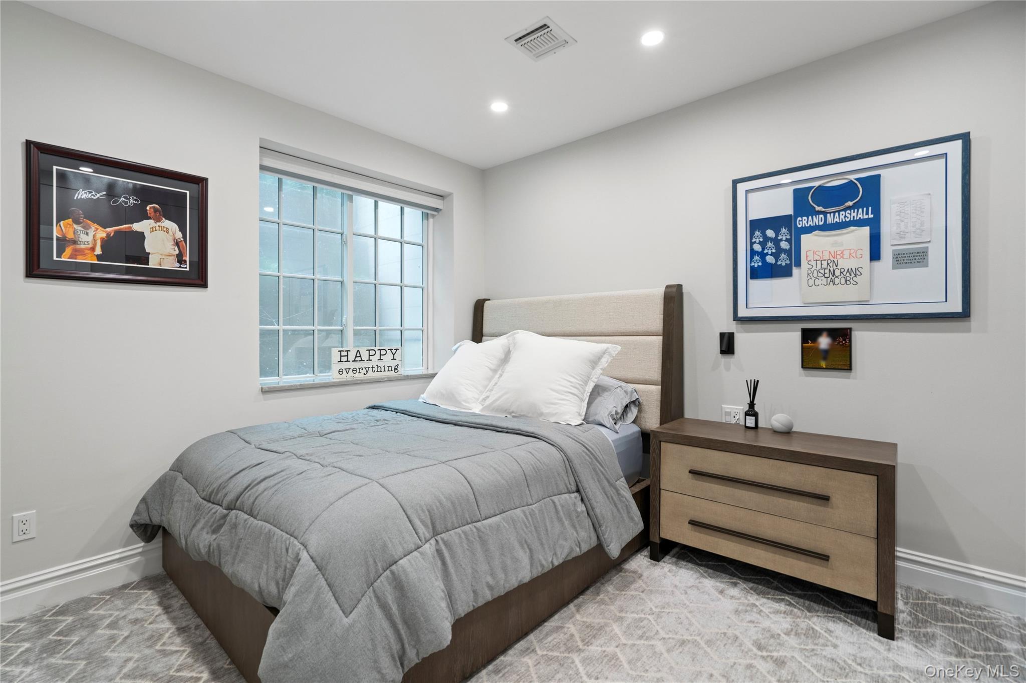 Condo The Preserve  Nassau County, NY 11797, MLS-903230-23