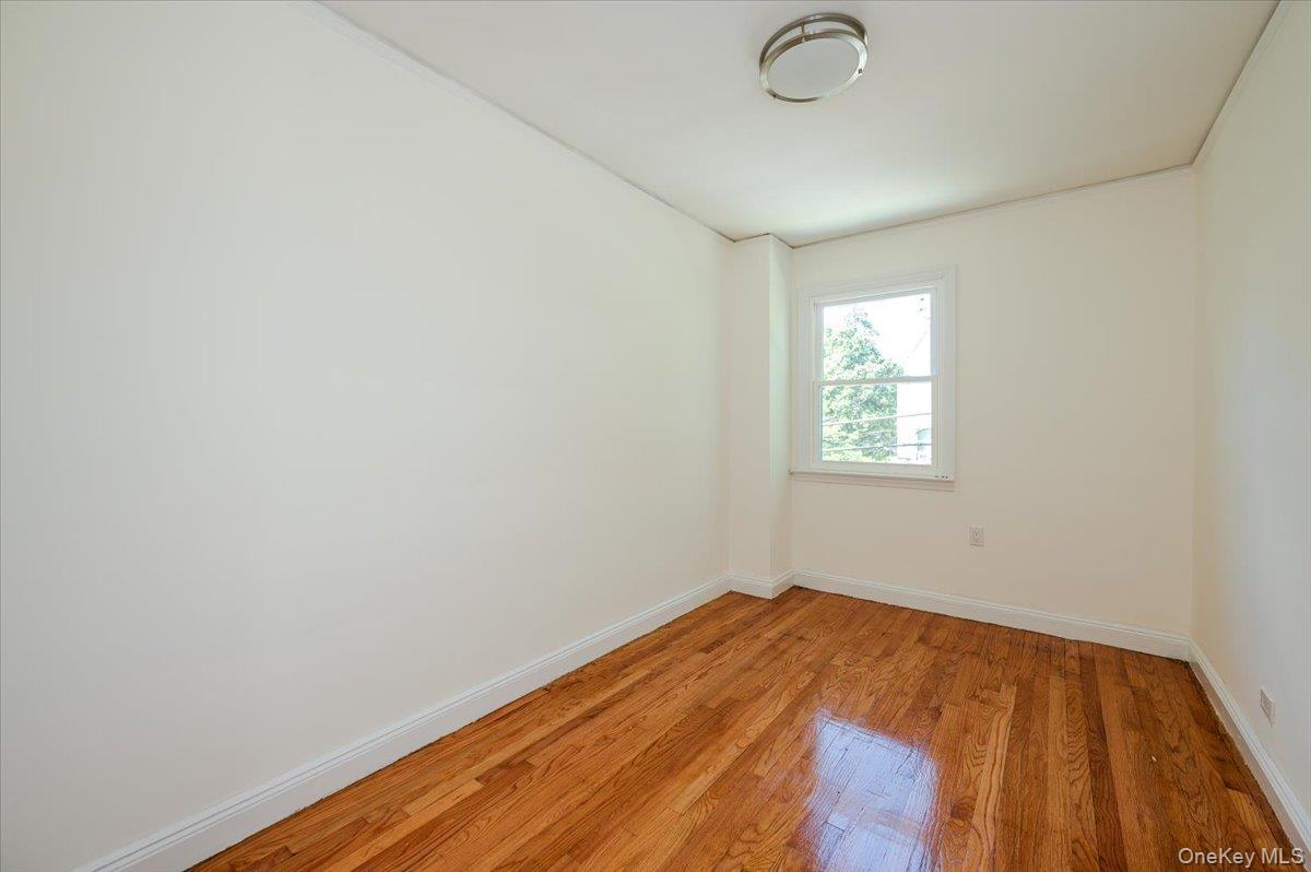 Single Family Morgan  Bronx, NY 10469, MLS-903233-16