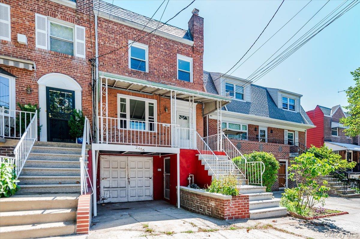Single Family Morgan  Bronx, NY 10469, MLS-903233-2