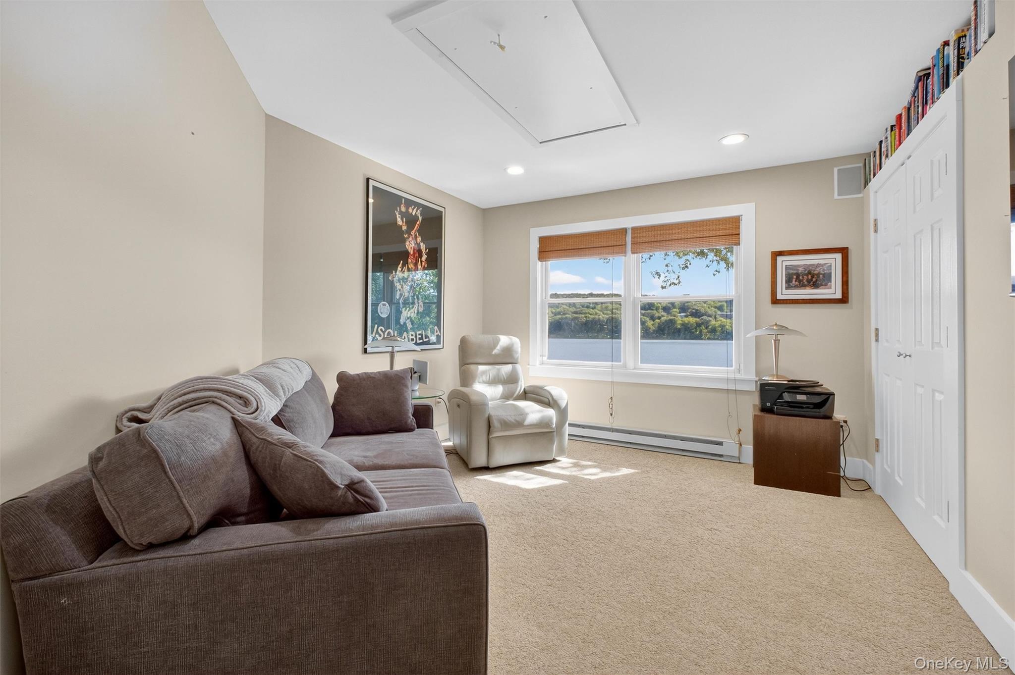 Single Family Lakeview Dr Dutchess County, NY 12531, MLS-903260-13