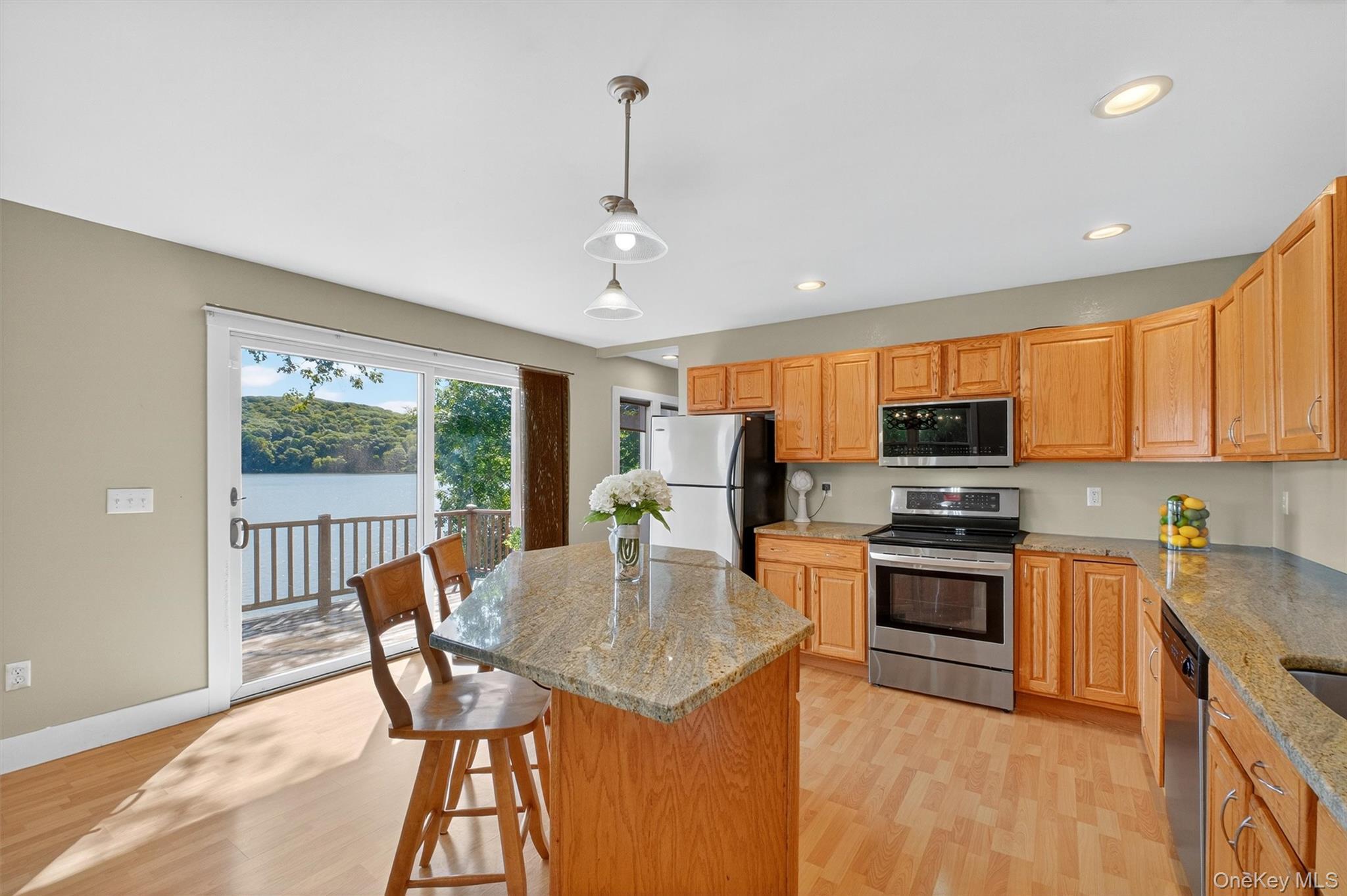 Single Family Lakeview Dr Dutchess County, NY 12531, MLS-903260-24