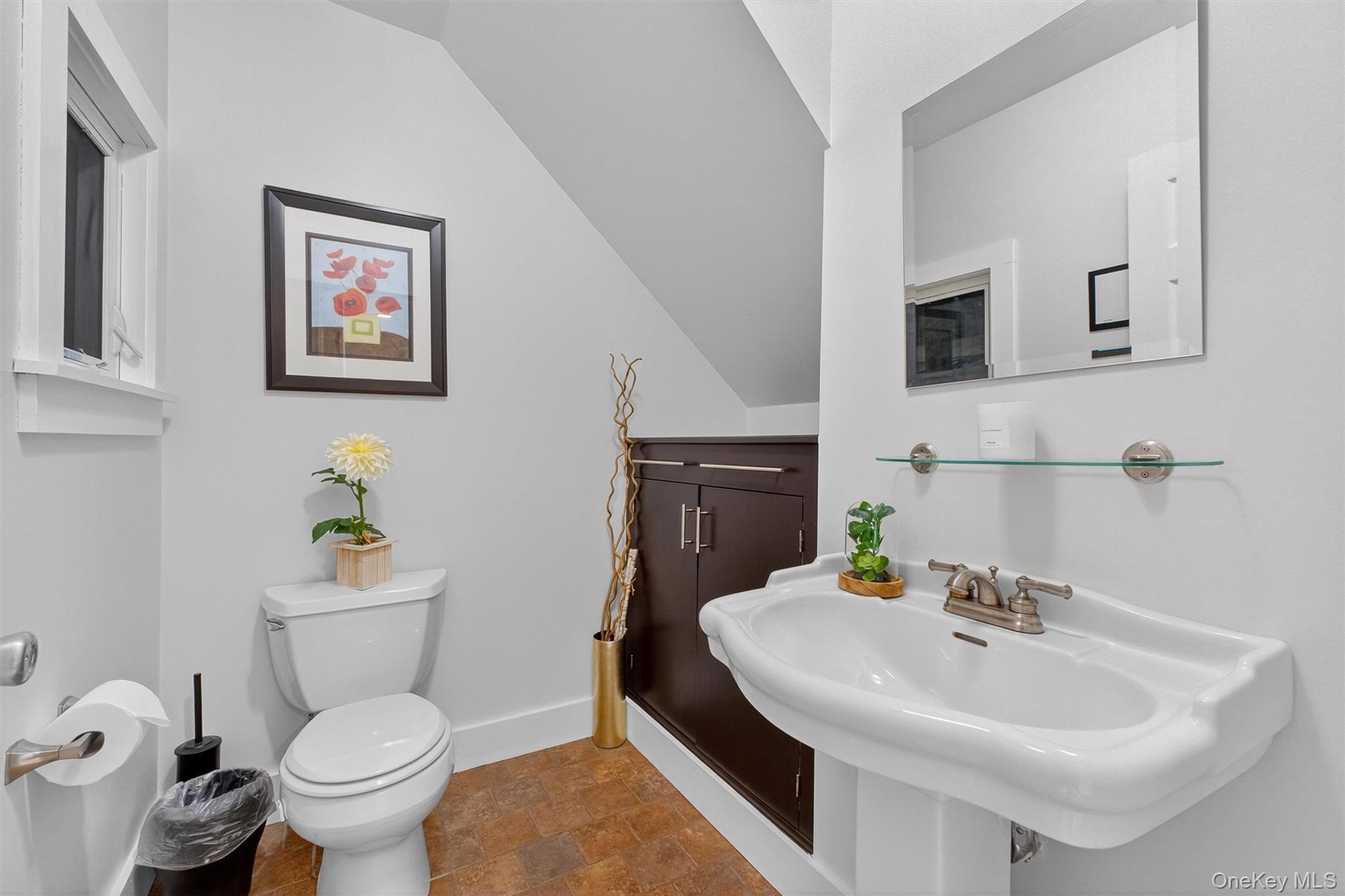 Single Family Lakeview Dr Dutchess County, NY 12531, MLS-903260-25