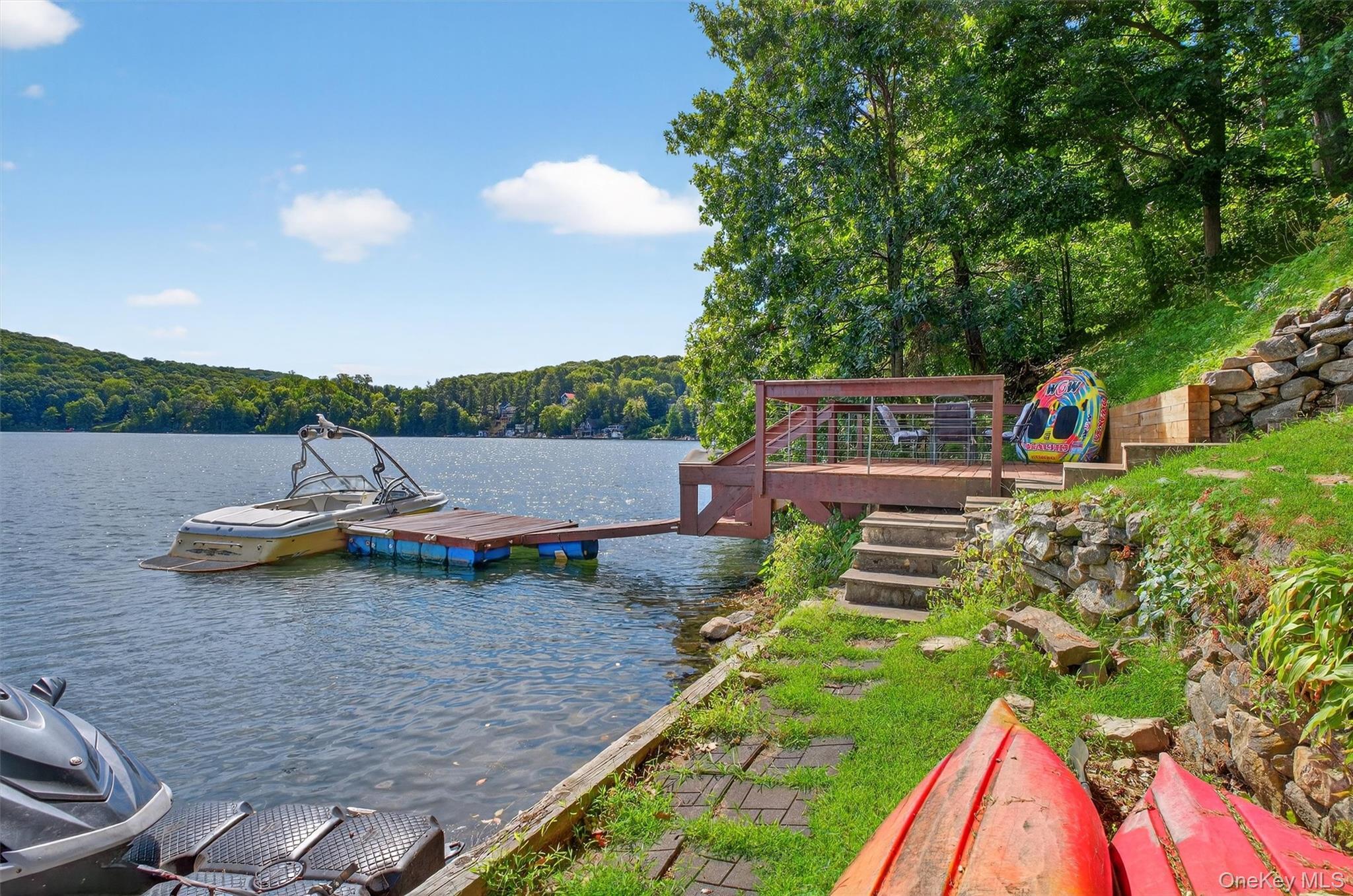 Single Family Lakeview Dr Dutchess County, NY 12531, MLS-903260-29