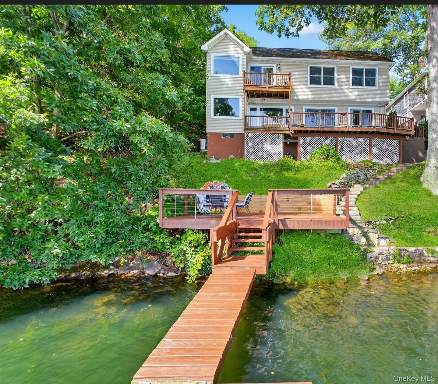 Single Family Lakeview Dr Dutchess County, NY 12531, MLS-903260-32