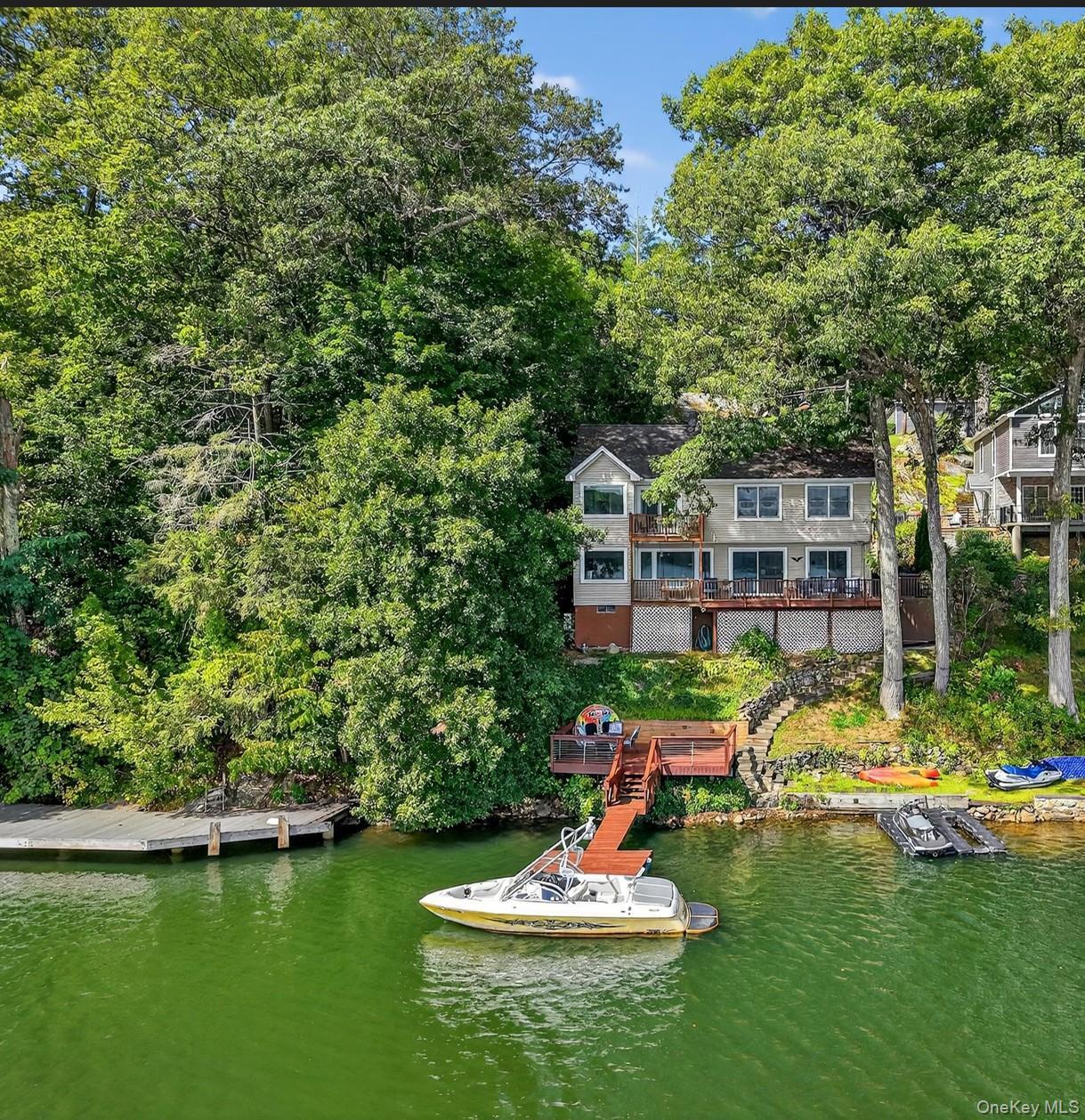 Single Family Lakeview Dr Dutchess County, NY 12531, MLS-903260-34