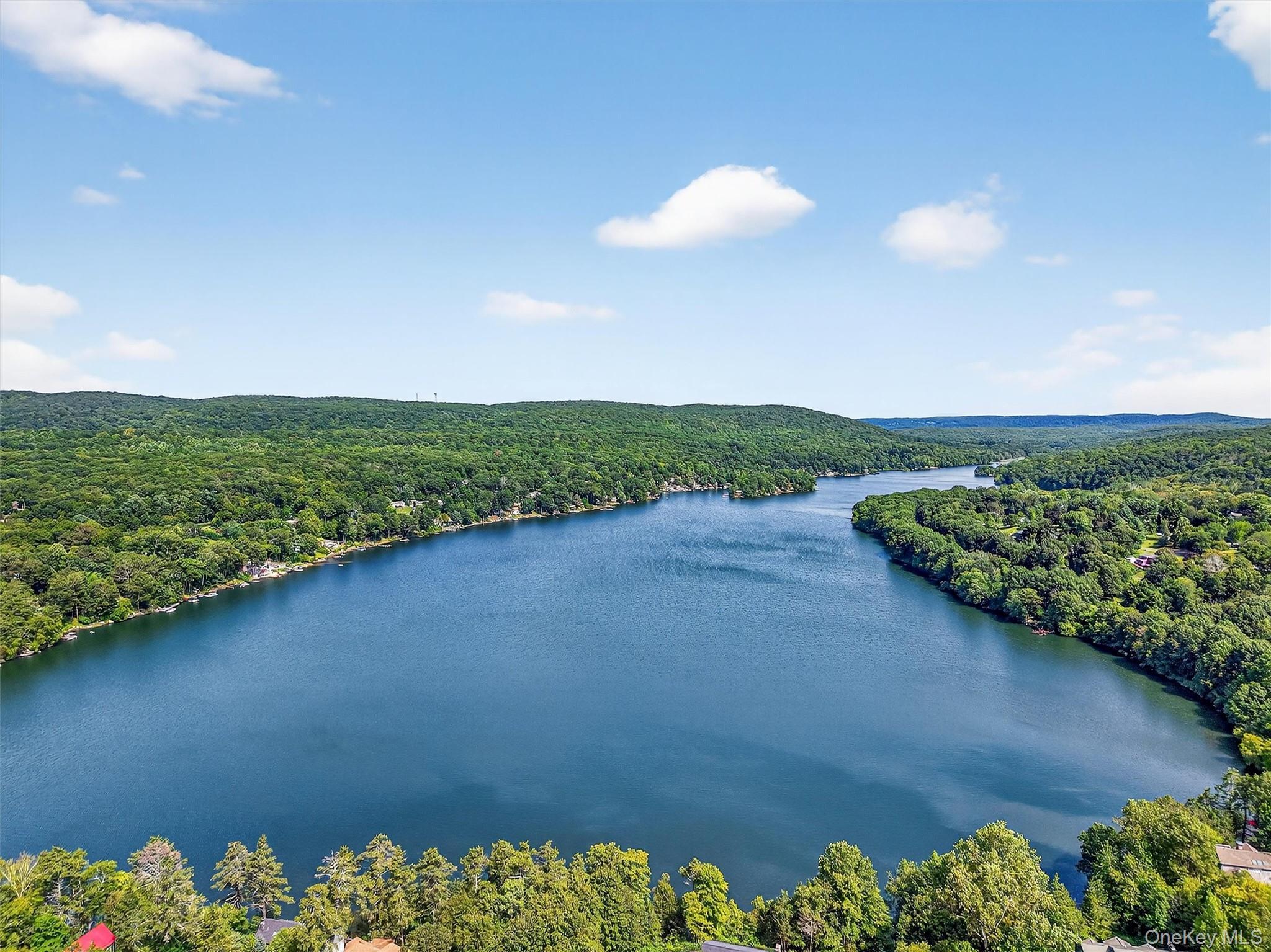 Single Family Lakeview Dr Dutchess County, NY 12531, MLS-903260-38