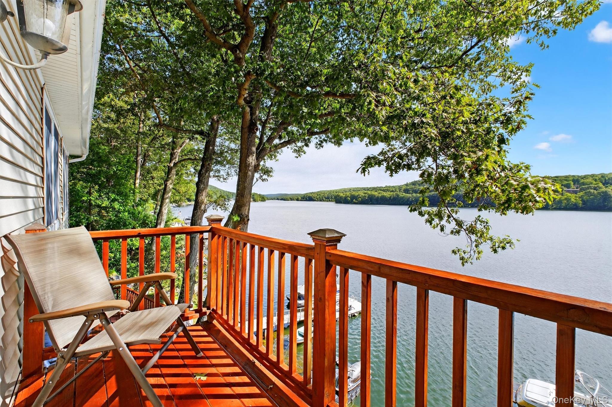 Single Family Lakeview Dr Dutchess County, NY 12531, MLS-903260-9