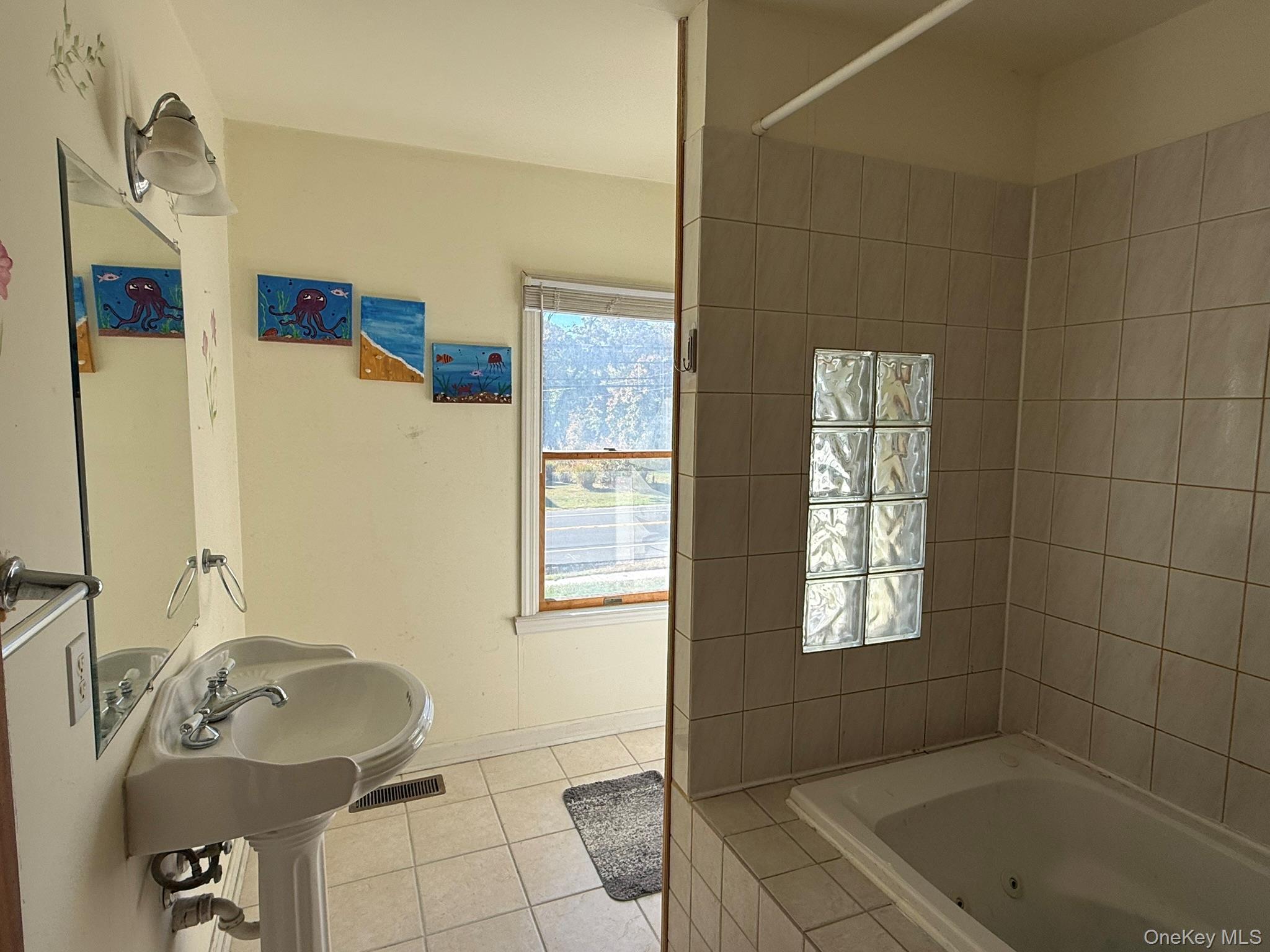 Single Family Main Suffolk County, NY 11939, MLS-903269-13