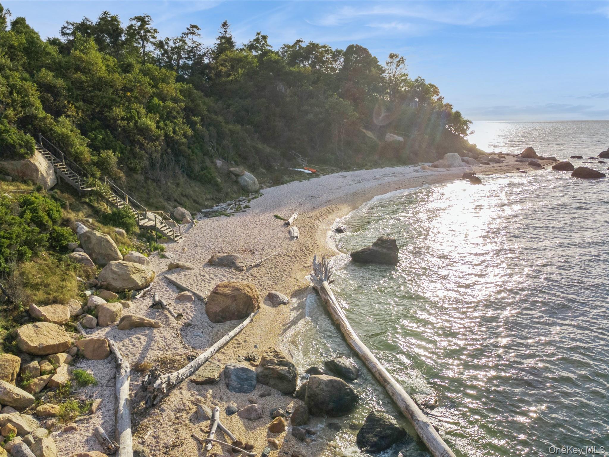 Single Family Main  Suffolk County, NY 11939, MLS-903269-26