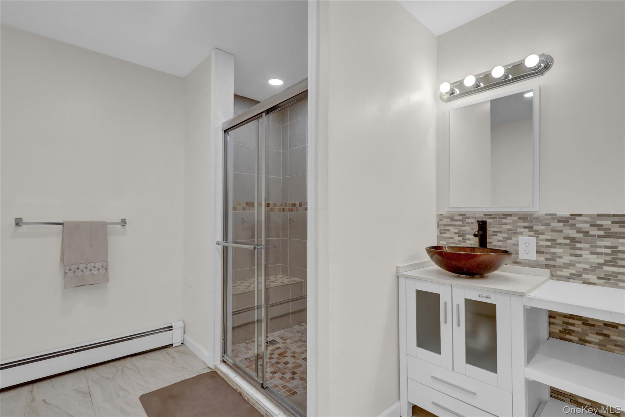 Single Family Grand Suffolk County, NY 11967, MLS-903307-14