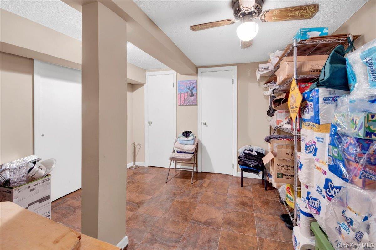 Single Family Radcliff  Bronx, NY 10462, MLS-903309-28