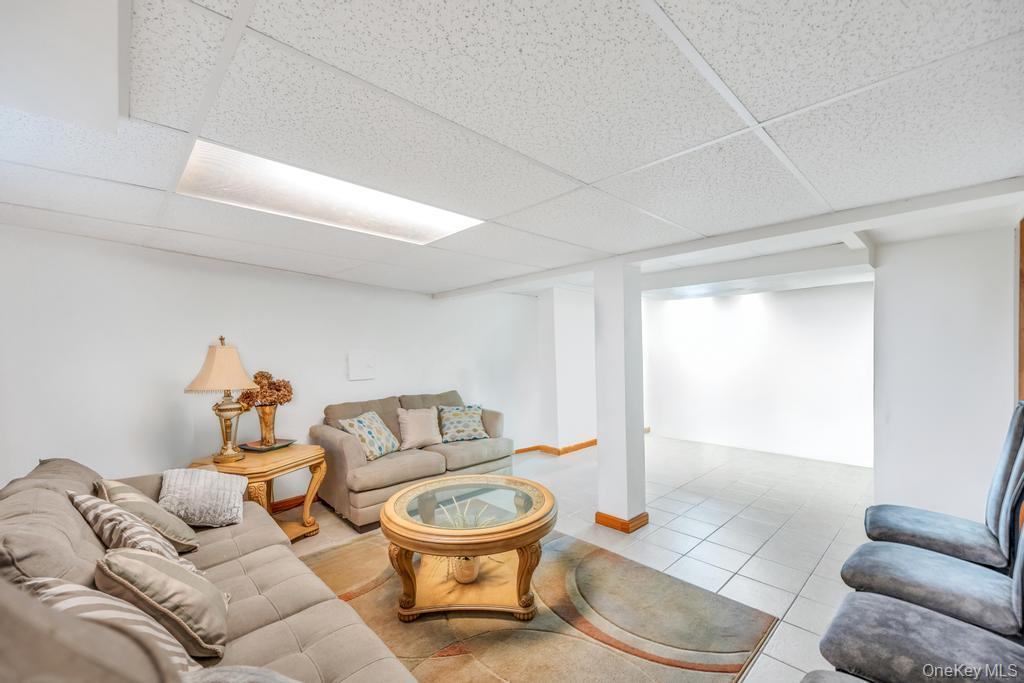 Single Family Terrace  Nassau County, NY 11801, MLS-903317-13